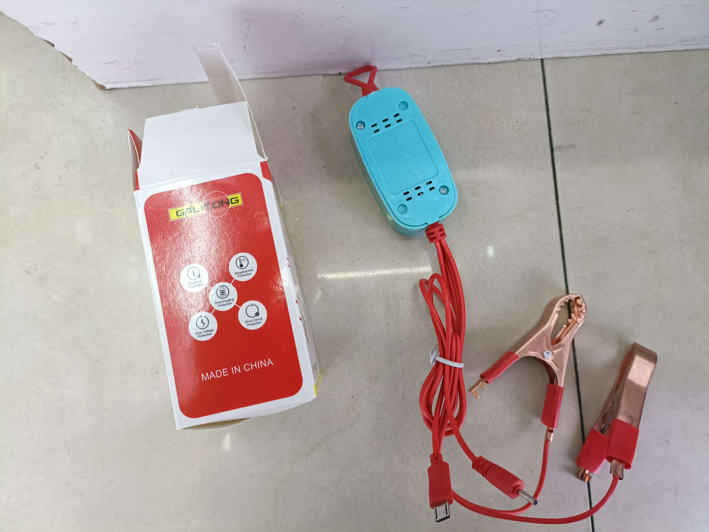 5USB doble cargador de clip rojo detail image 5