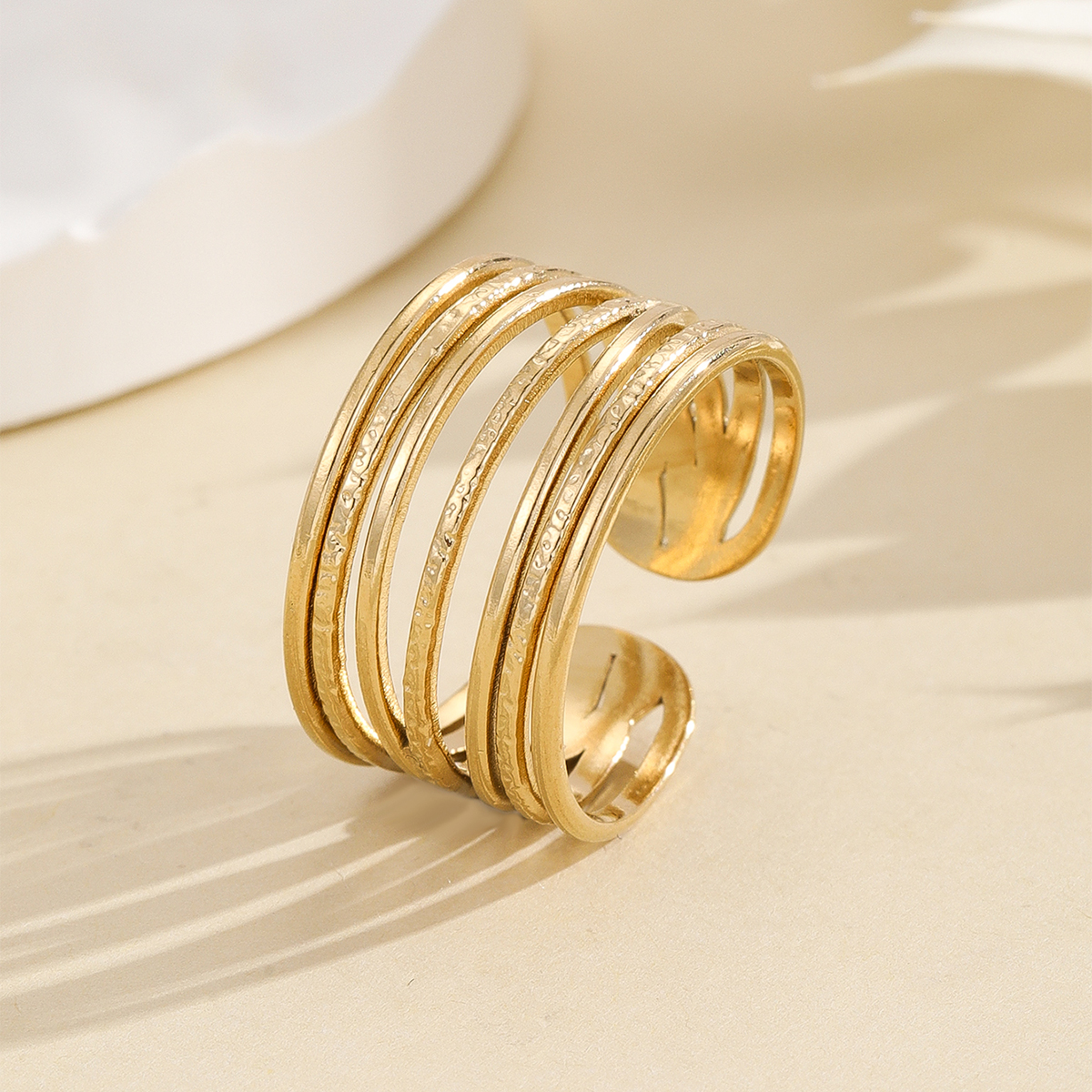 European and American simple, non-fading stainless steel ring, high-end, niche ring, open stainless steel ring, wide index finger ring