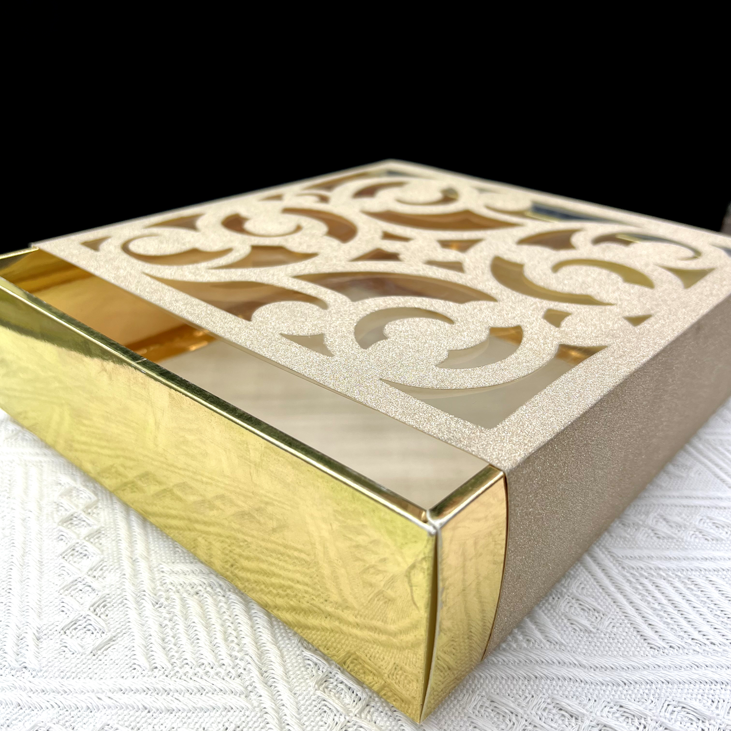 Hollowed-out flower special paper drawer box, export gift box, Christmas edition gift box Application Scenario