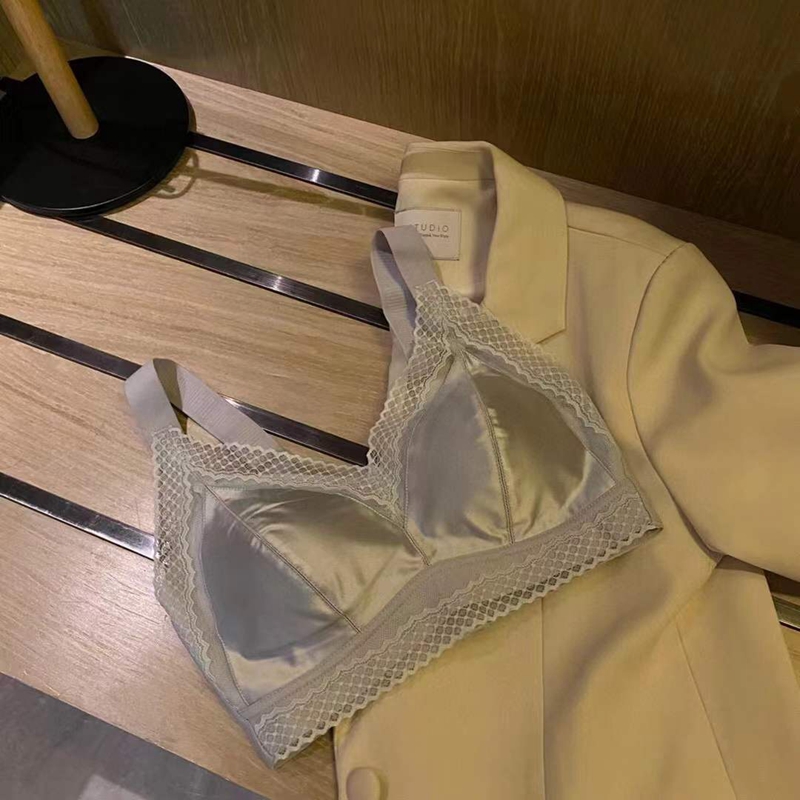 透气/无钢圈/聚拢白底实物图