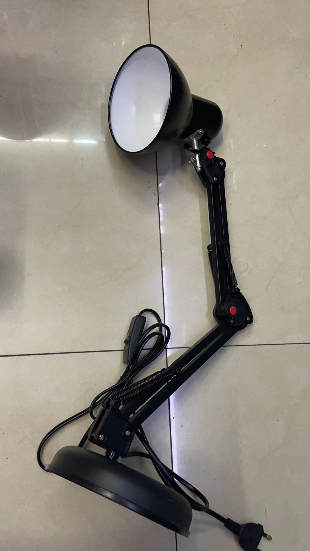 Direct sales of iron industrial-style desk lamps from the manufacturer, available in various colors in European and American standards details Picture