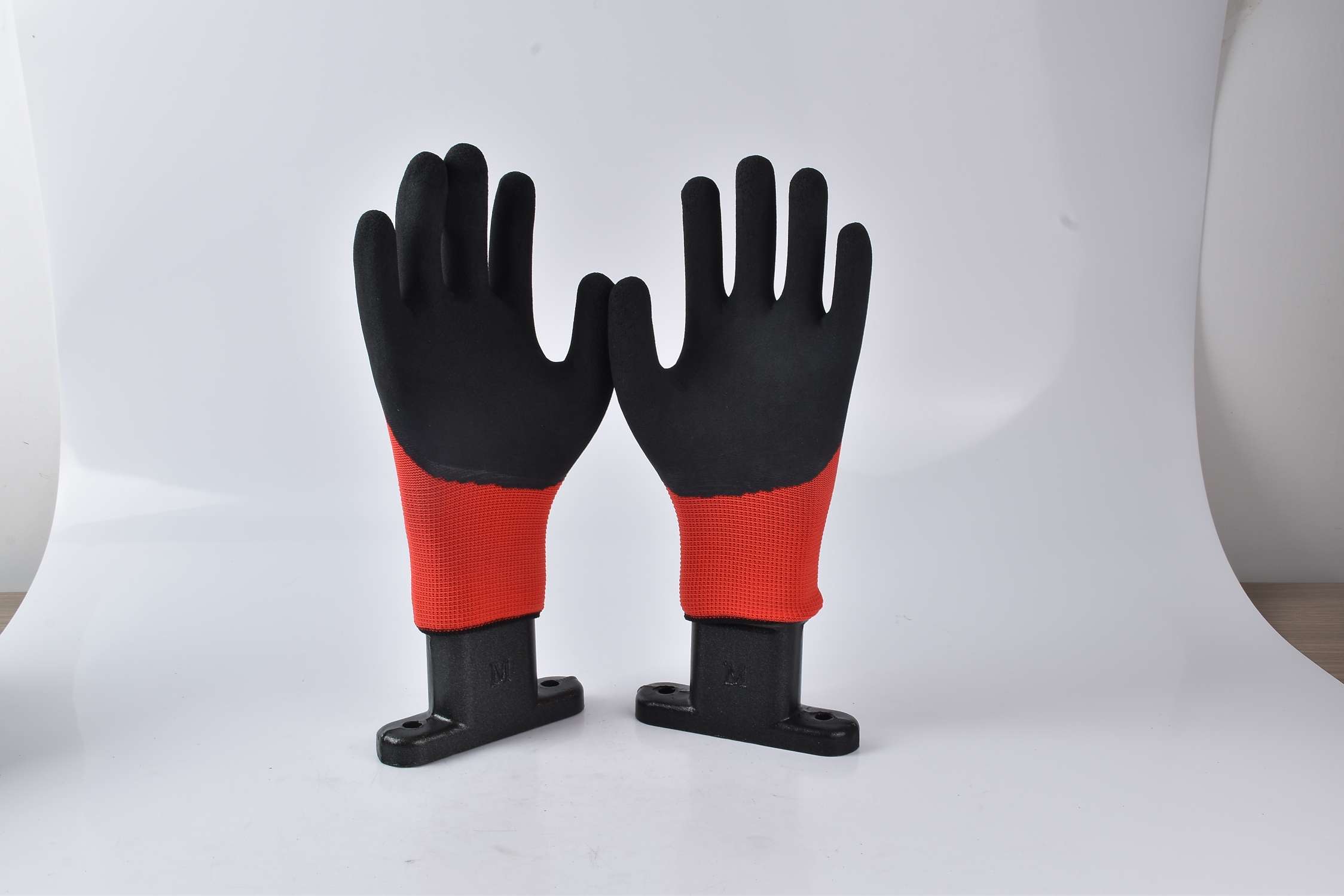 透气半挂十三针劳保防护手套户外工地胶手套详情图5