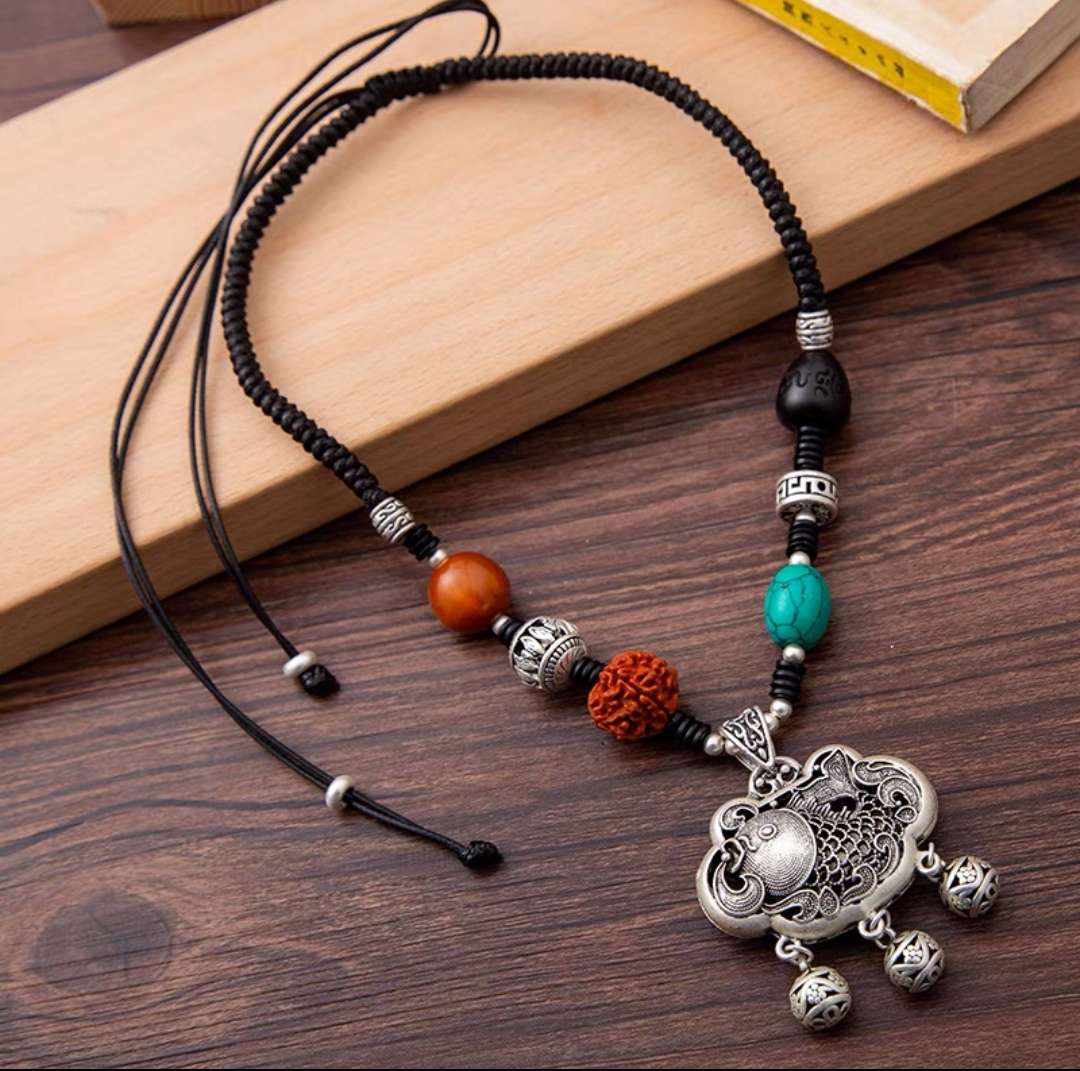 Korean wax thread pure hand-woven sweater chain detail image 5