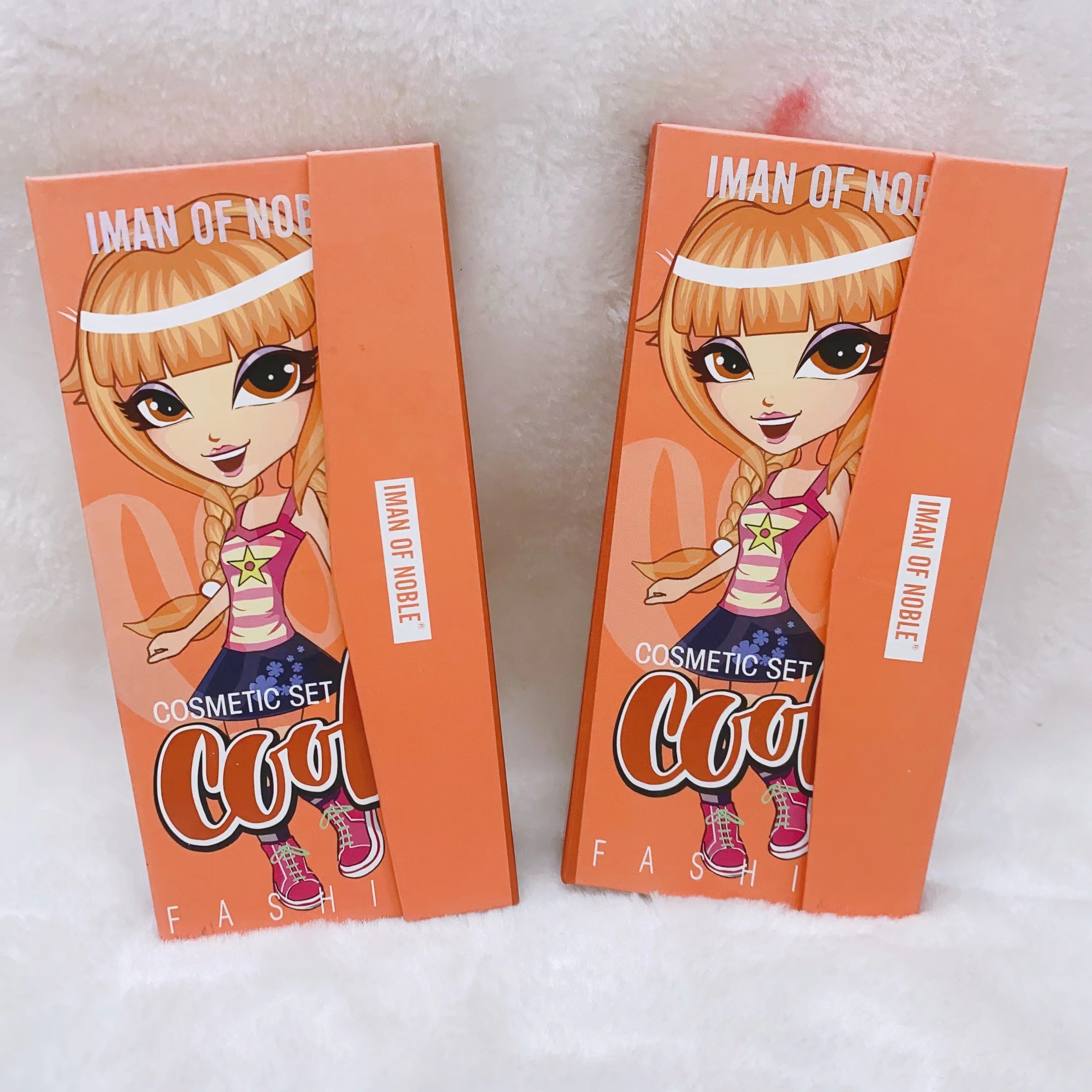 彩妆工具实物图