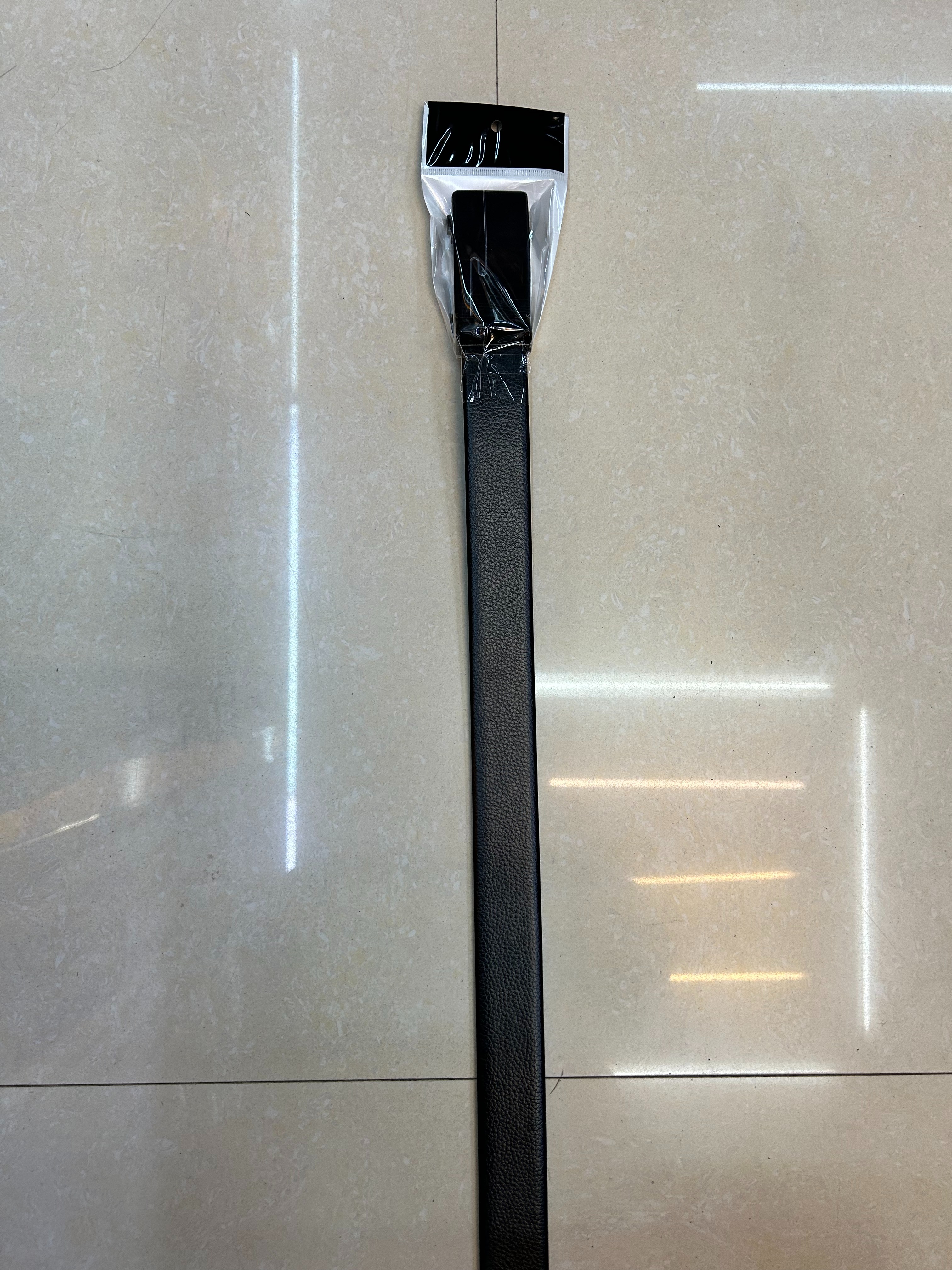 Men's self-locking belt, trendy Korean style, versatile and simple belt, versatile and casual belt