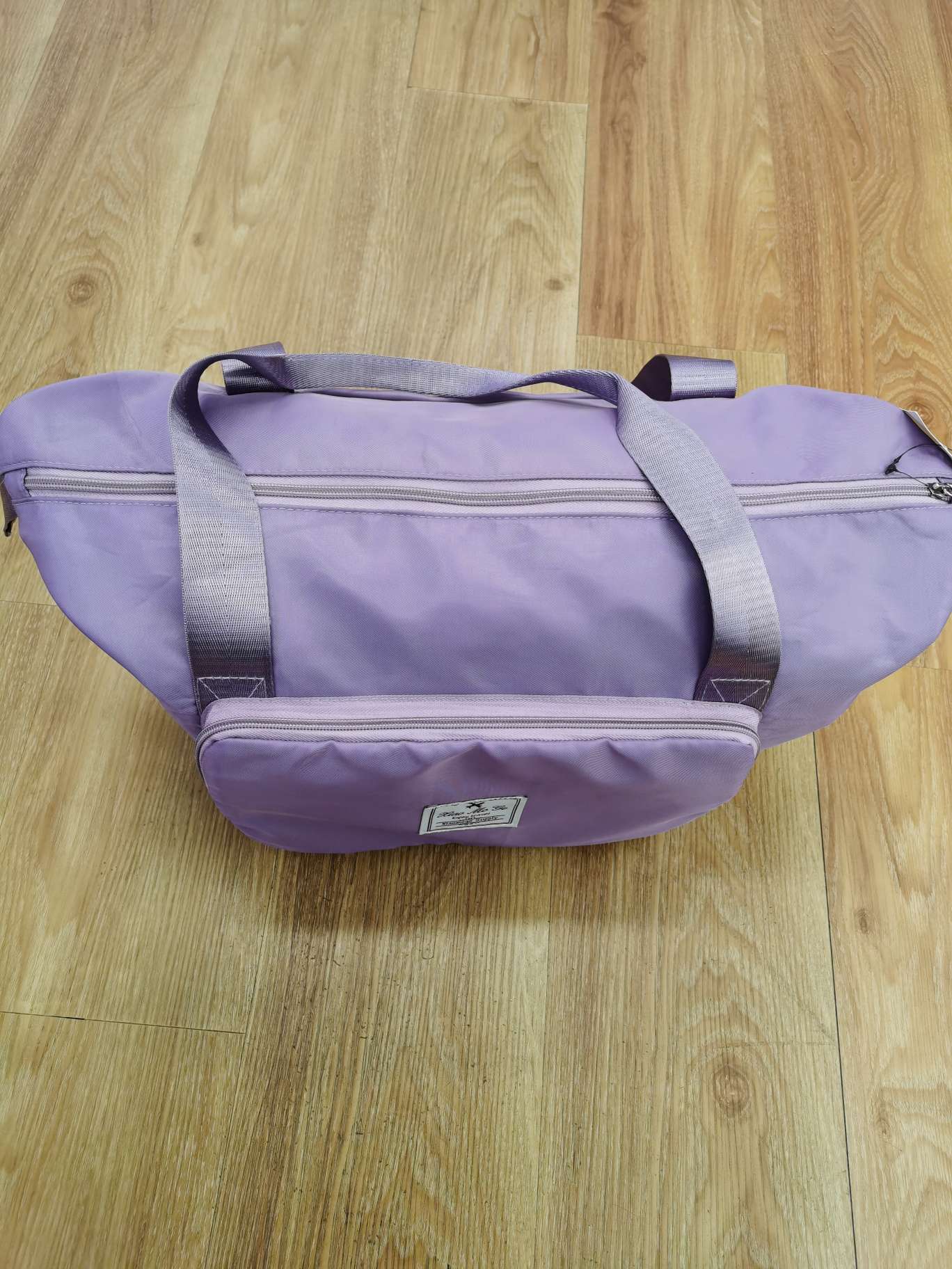 防水旅行包产品图