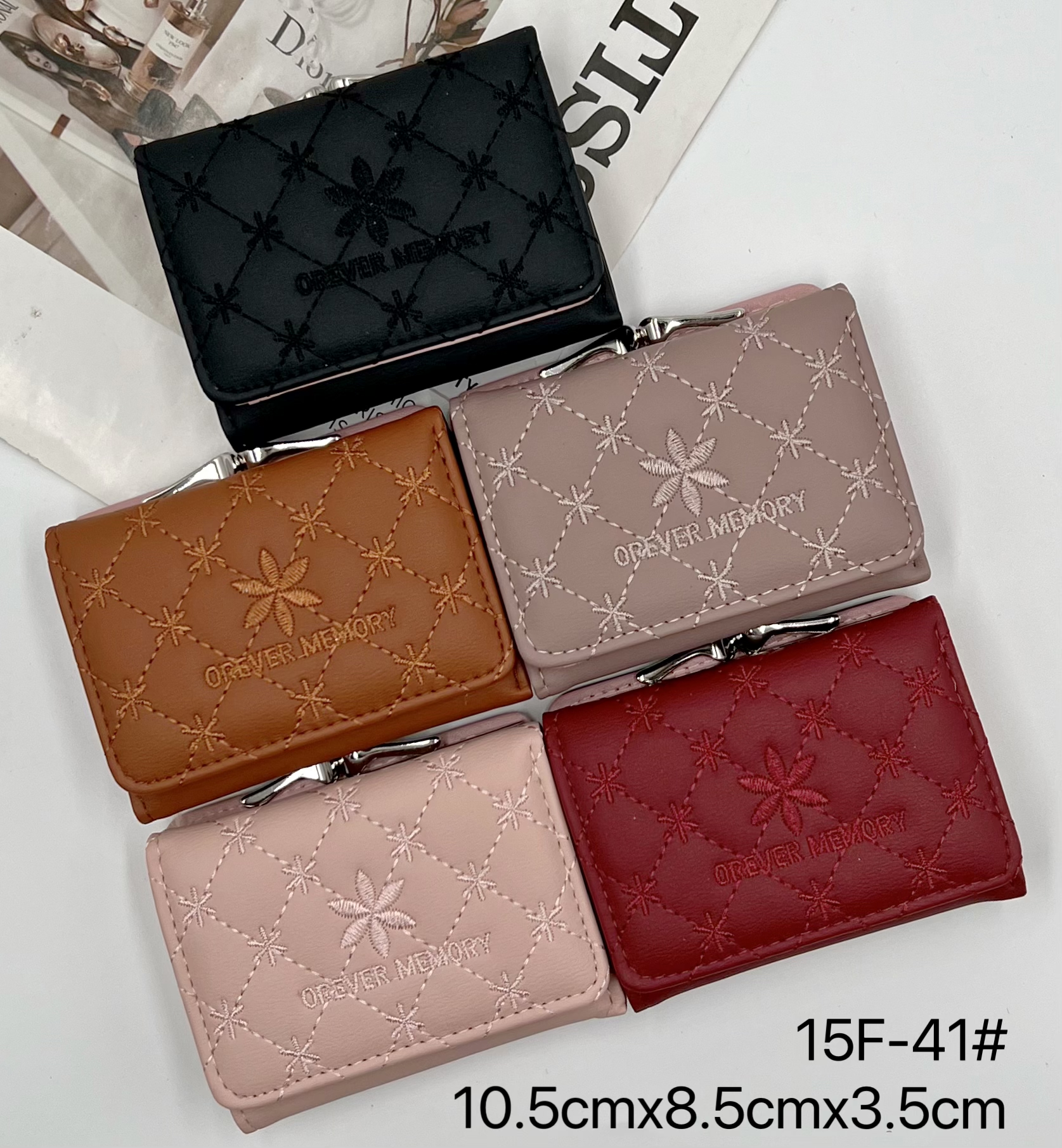 金属女钱包/埃及/绣花白底实物图