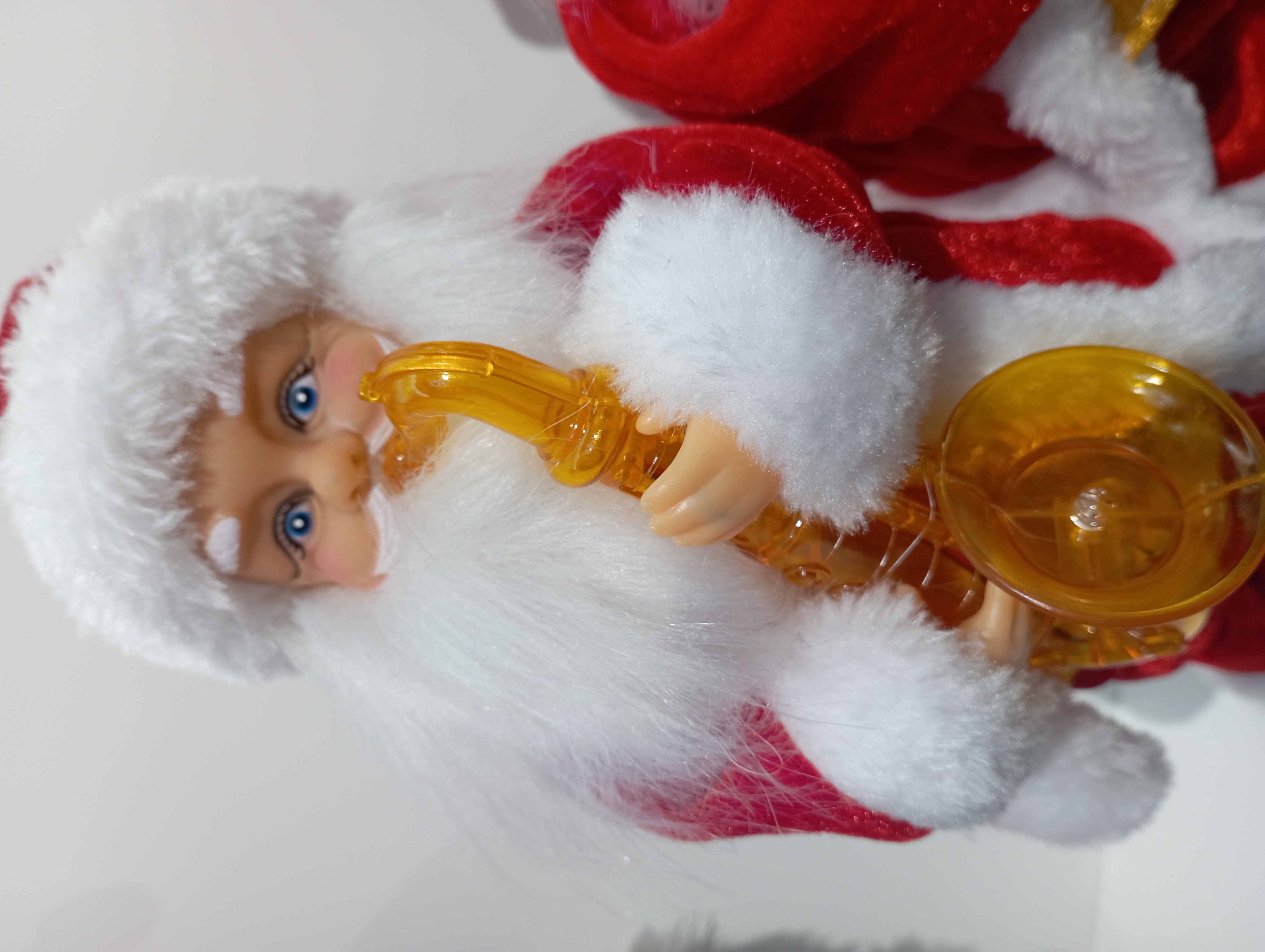 9123 Christmas Toys, Christmas gifts, Santa Claus who can play the saxophone and shake his feet, children's gifts undefined