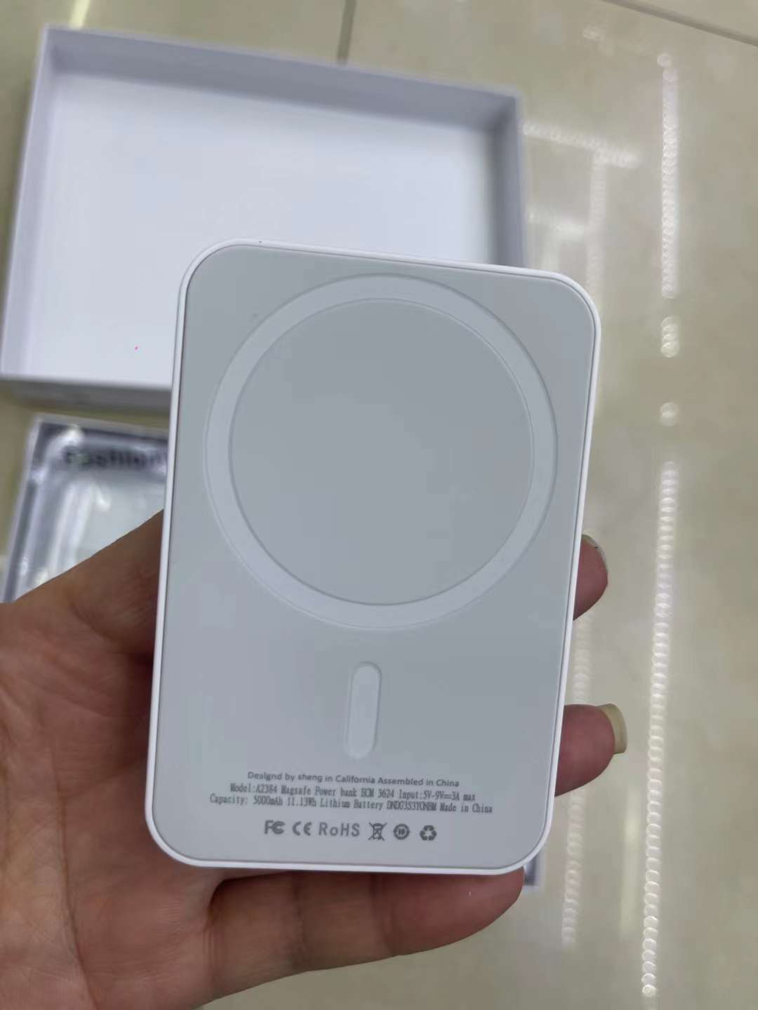 手机充电礼盒套装 六件套 无线充电包，无线充，蓝牙耳机 ，充电头，数据线，磁吸手机壳详情图5