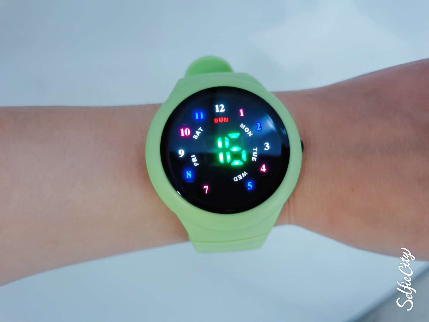 新款电子表，数字刻度显示手表，彩色多色可选详情图5