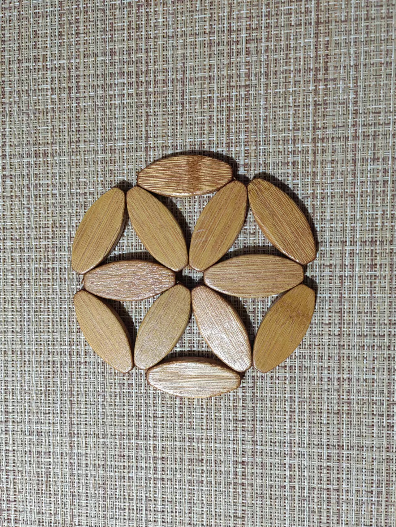 Vegetable MATS, bamboo table MATS, heat-insulating MATS, thickened clay pot MATS, anti-scald table MATS, bamboo table MATS, kitchen plate MATS and bowl MATS Item Picture