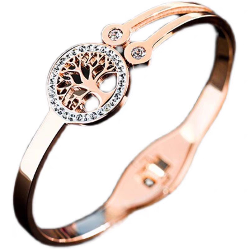 This is a stylish and adjustable stainless steel bracelet with an open life tree. It exudes a sense of luxury for both men and women and does not fade. It also features a cool and trendy style on Instagram Item Picture