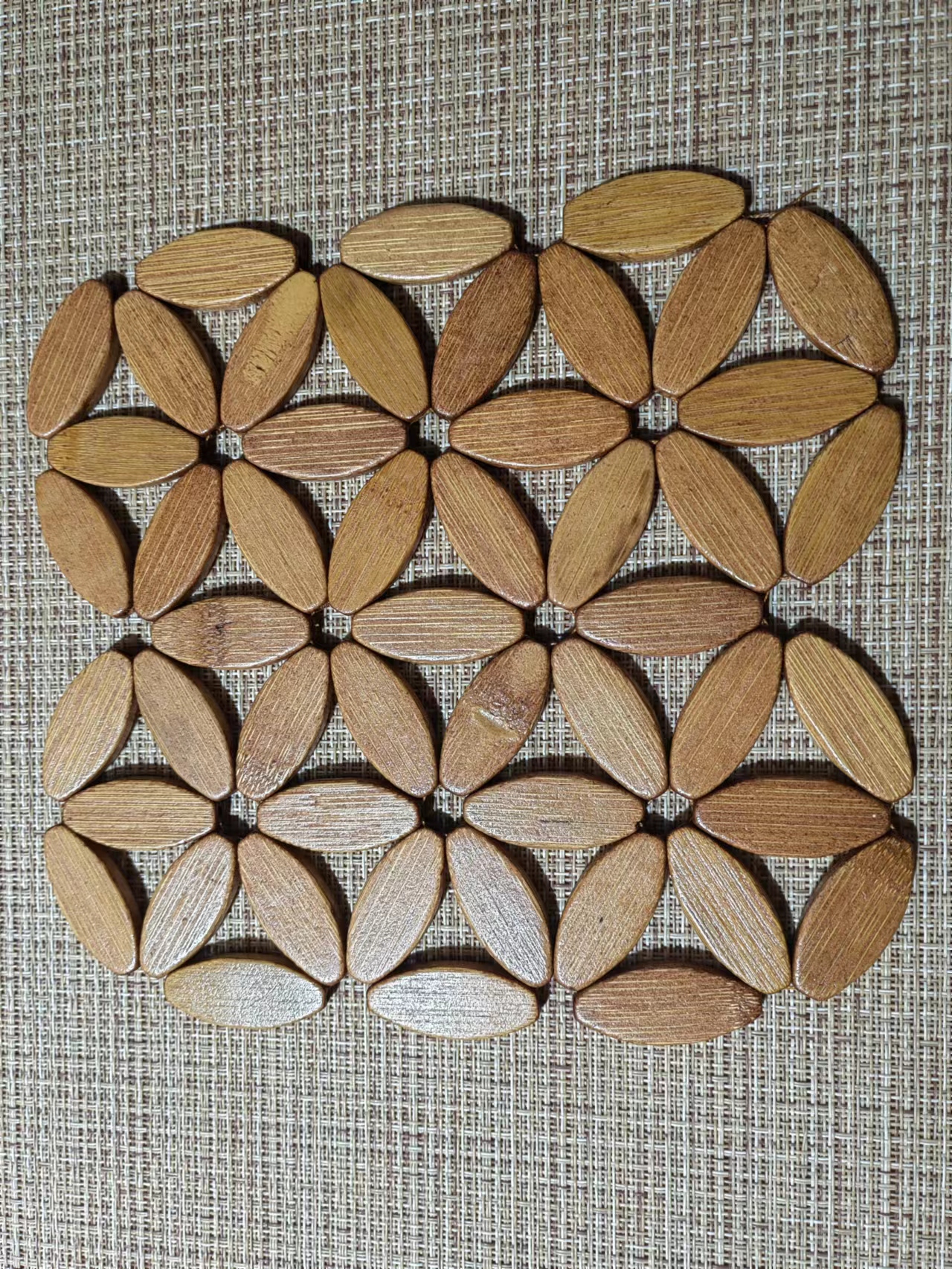 Vegetable MATS, bamboo table MATS, heat-insulating MATS, thickened clay pot MATS, anti-scald table MATS, bamboo table MATS, kitchen plate MATS and bowl MATS details Picture