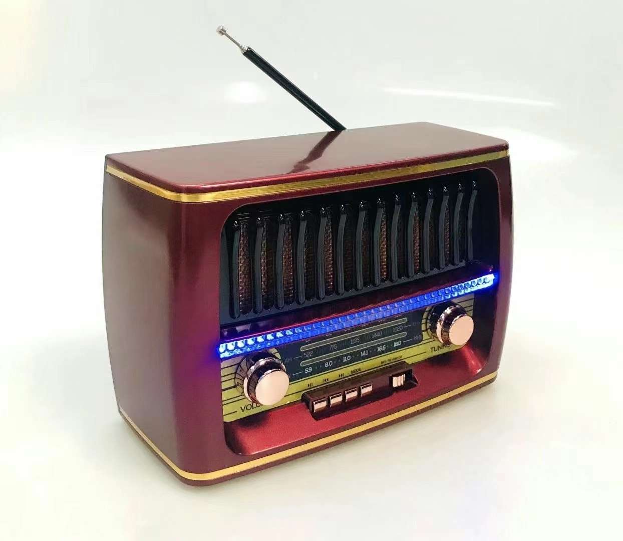 收音、录音机实物图