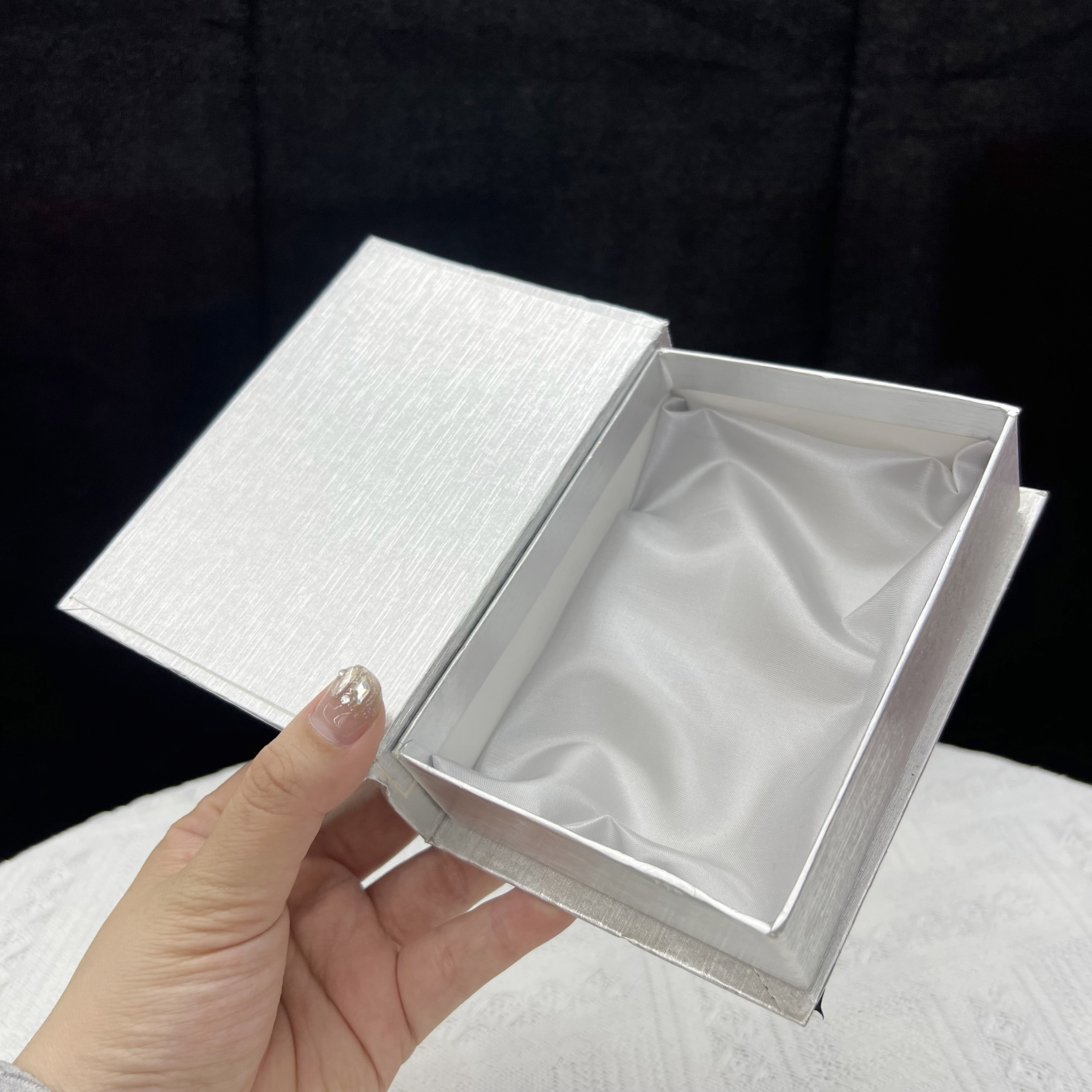 Libro caja caja caja joyero flip box comercio exterior Item Picture