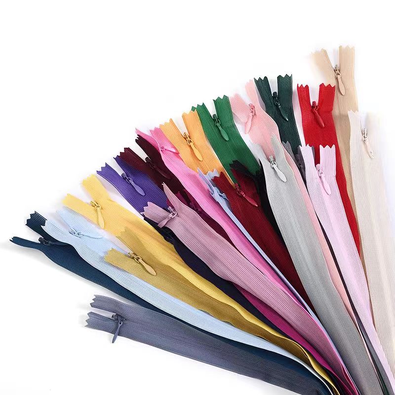 Best-selling nylon zippers, nylon zipper pulls, factory direct sales, quality online 1 Application Scenario