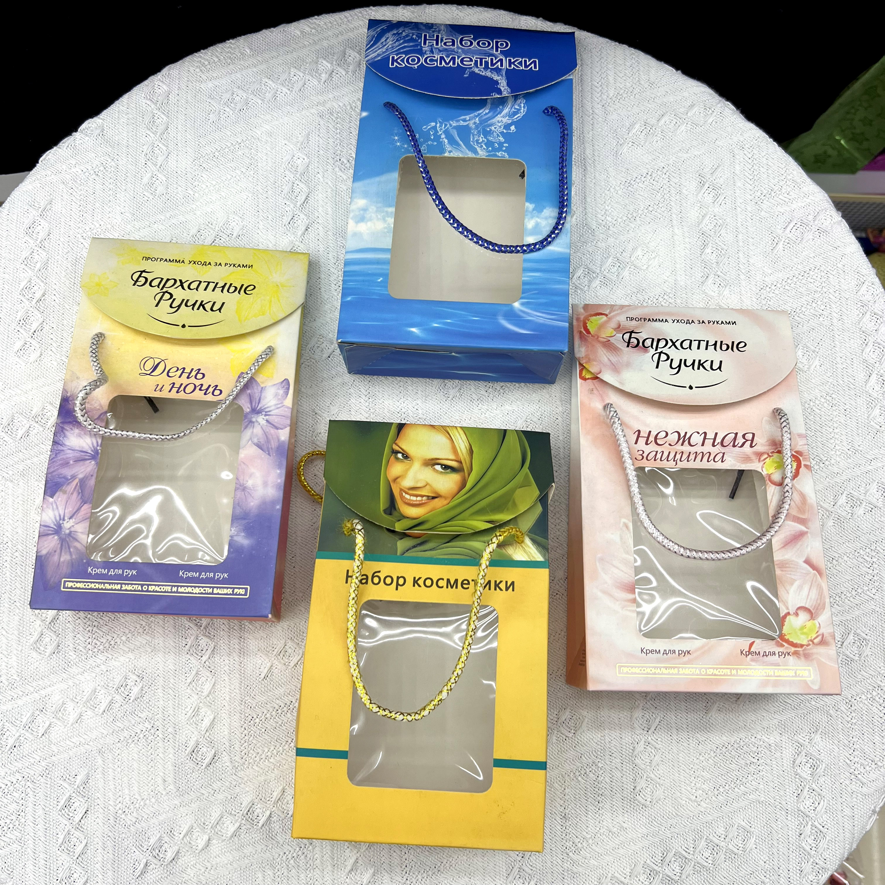 Exquisite handbags, gift bags, Christmas bags, accessory bags, foreign trade boxes, handbags, wedding candies and souvenirs Specification image