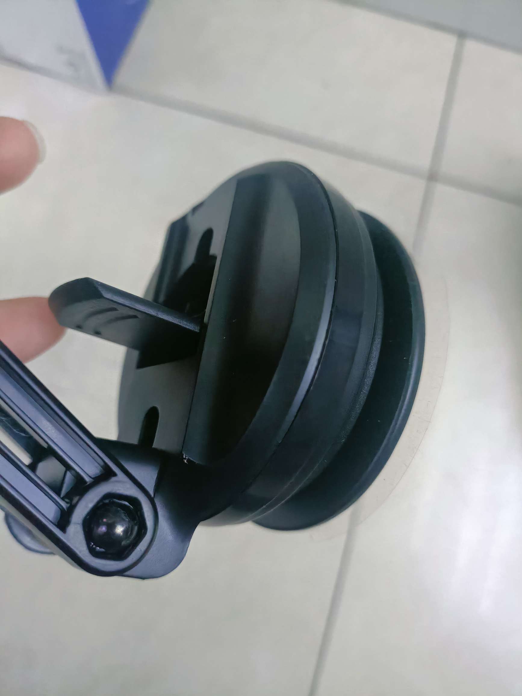 吸盘手机支架/车载手机支架/抽拉升降支架白底实物图