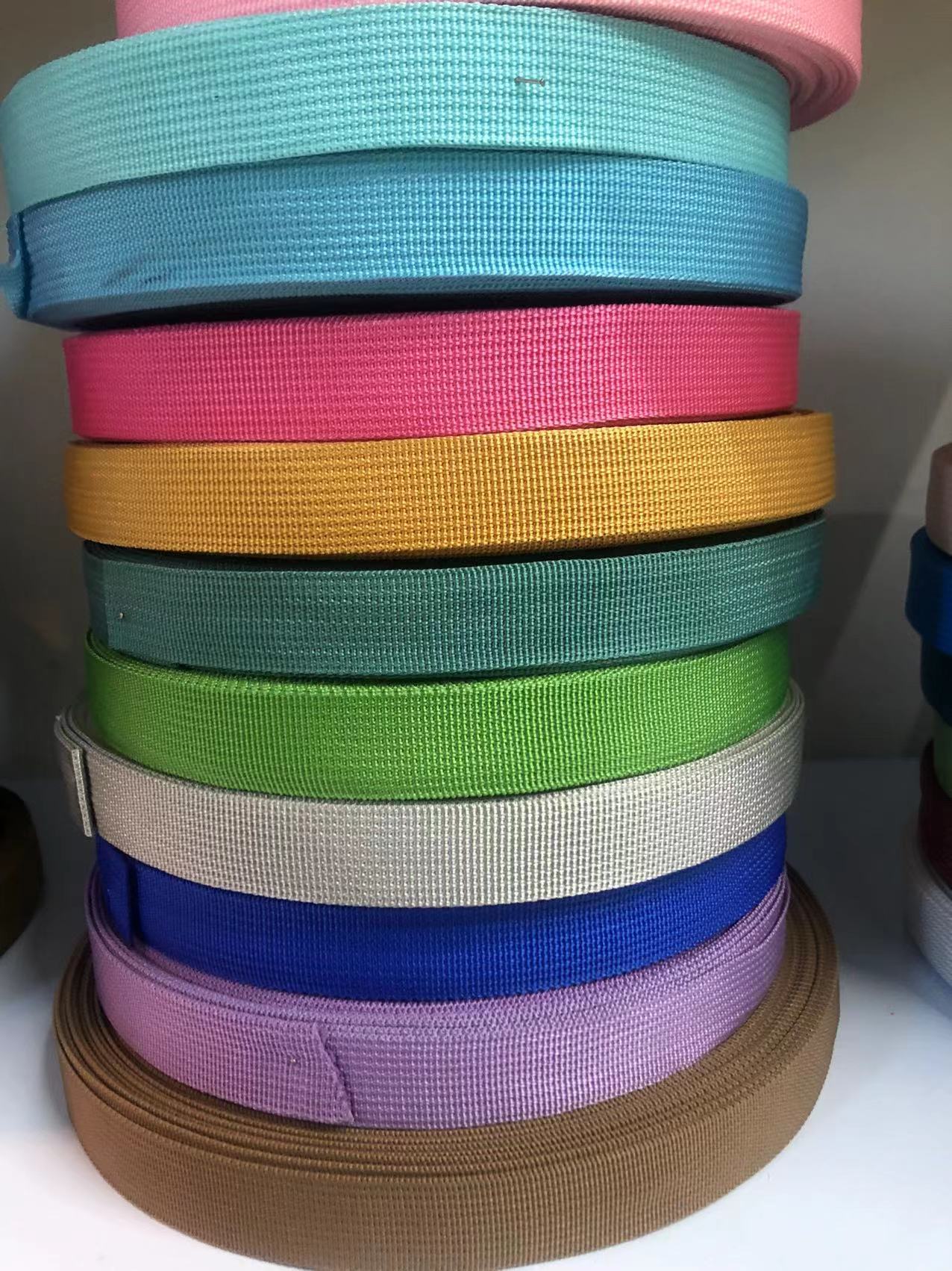 战术双肩背包实物图