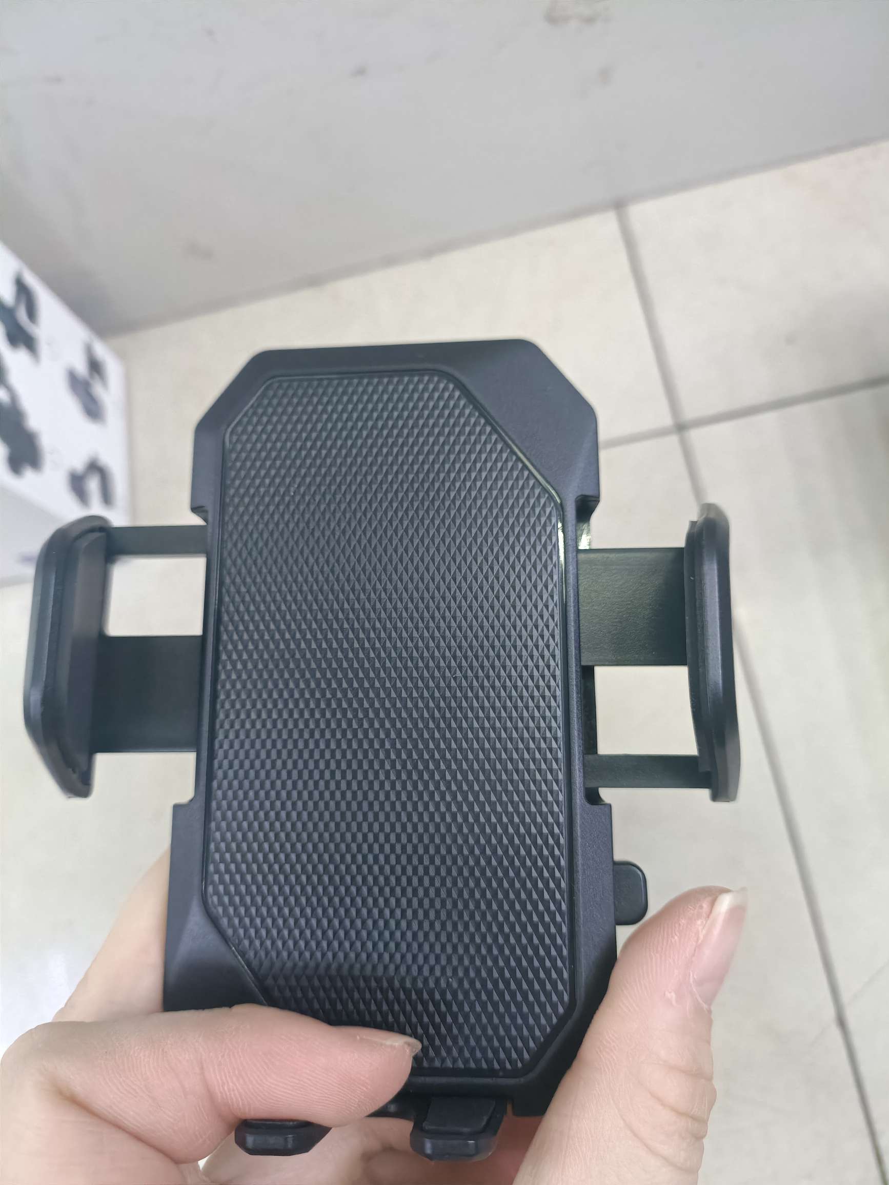 网格拉伸升降吸盘手机支架 车载支架详情图4