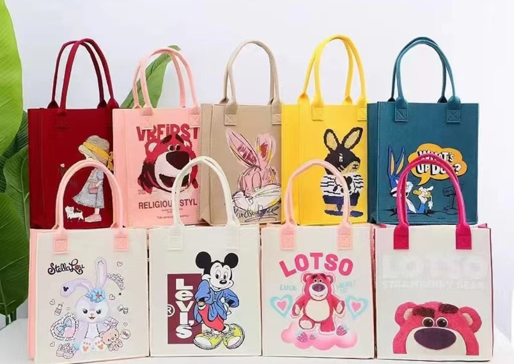 卡通烫画毛毡包