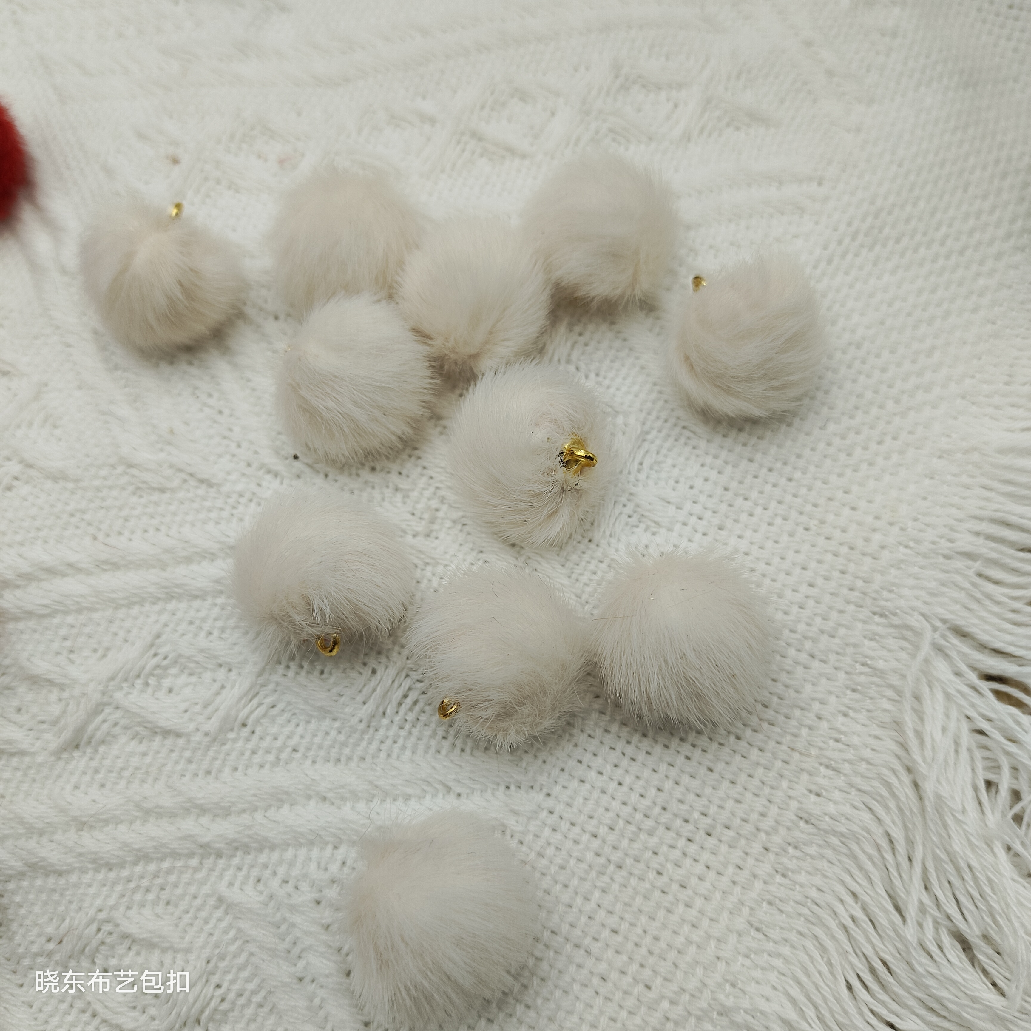 diy mink pom-pom pendant accessory cloth bag buckle Specification image