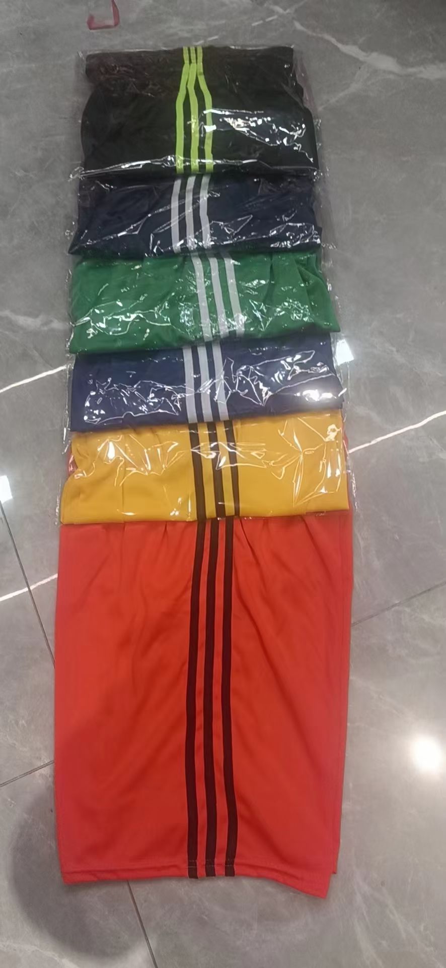 African shorts in large stock, three-striped shorts with print numbers, cheap export sports shorts