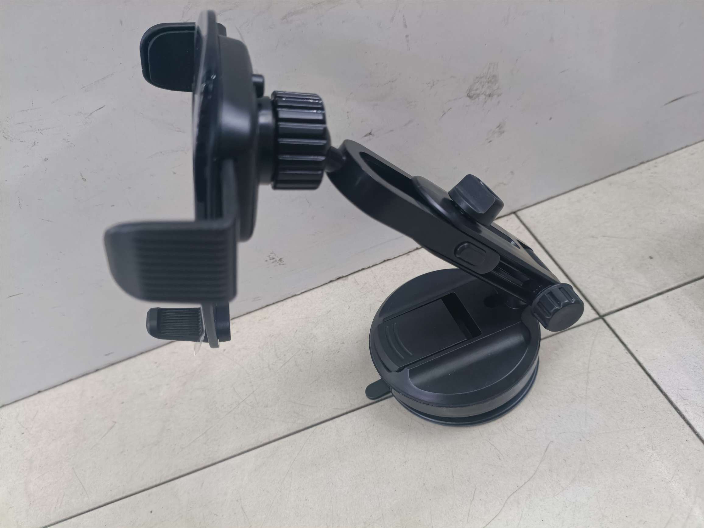 车载手机支架/吸盘手机支架/抽拉升降支架白底实物图
