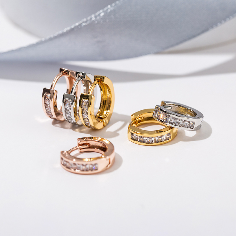 European and American simple square diamond ear buckles, 18K gold color-preserving copper micro-inlaid exquisite and charming earrings