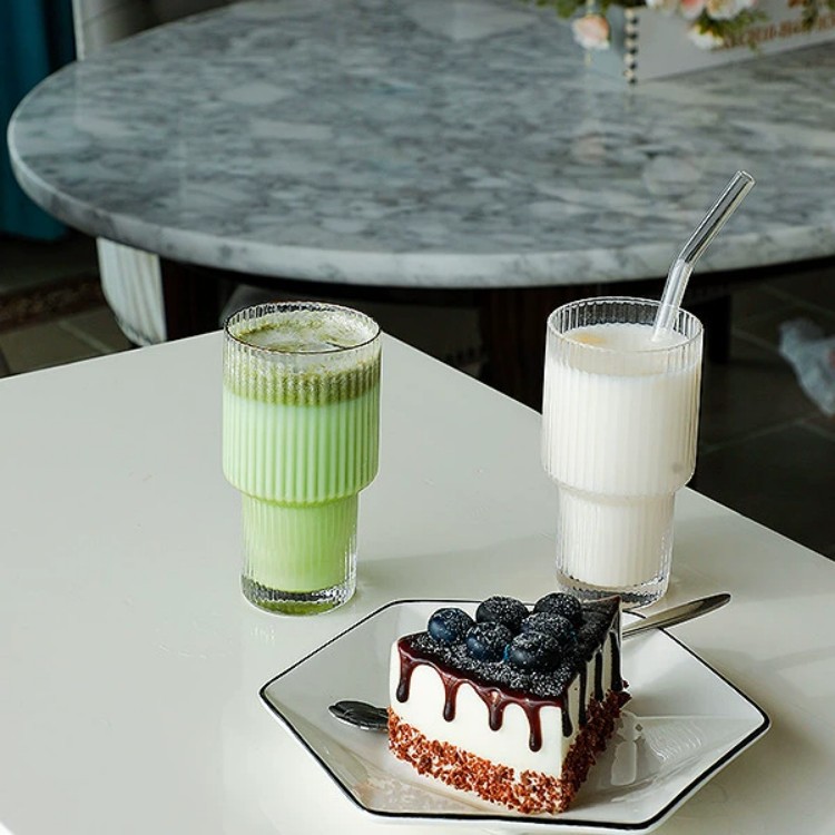 Hot-selling 16OZ vertical striped cup milk tea cold drink glass cup coffee cup set, 330ml vertical striped glass cup details Picture