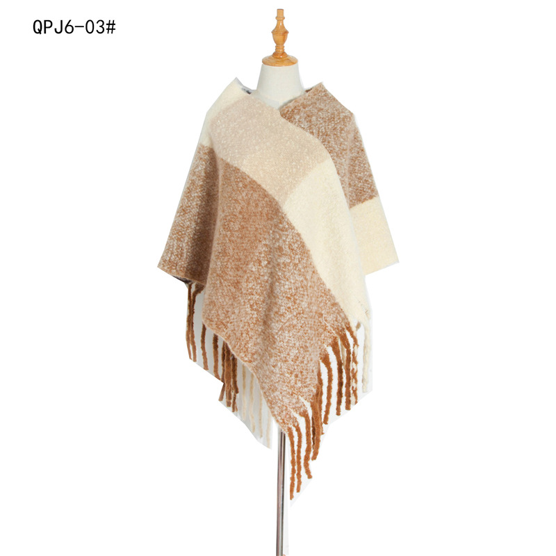 Elegant Plaid Pattern Shawl