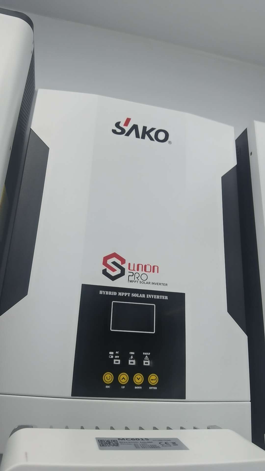 Sanke SAKO sine wave inverter with PWM controller solar reverse control integrated machine