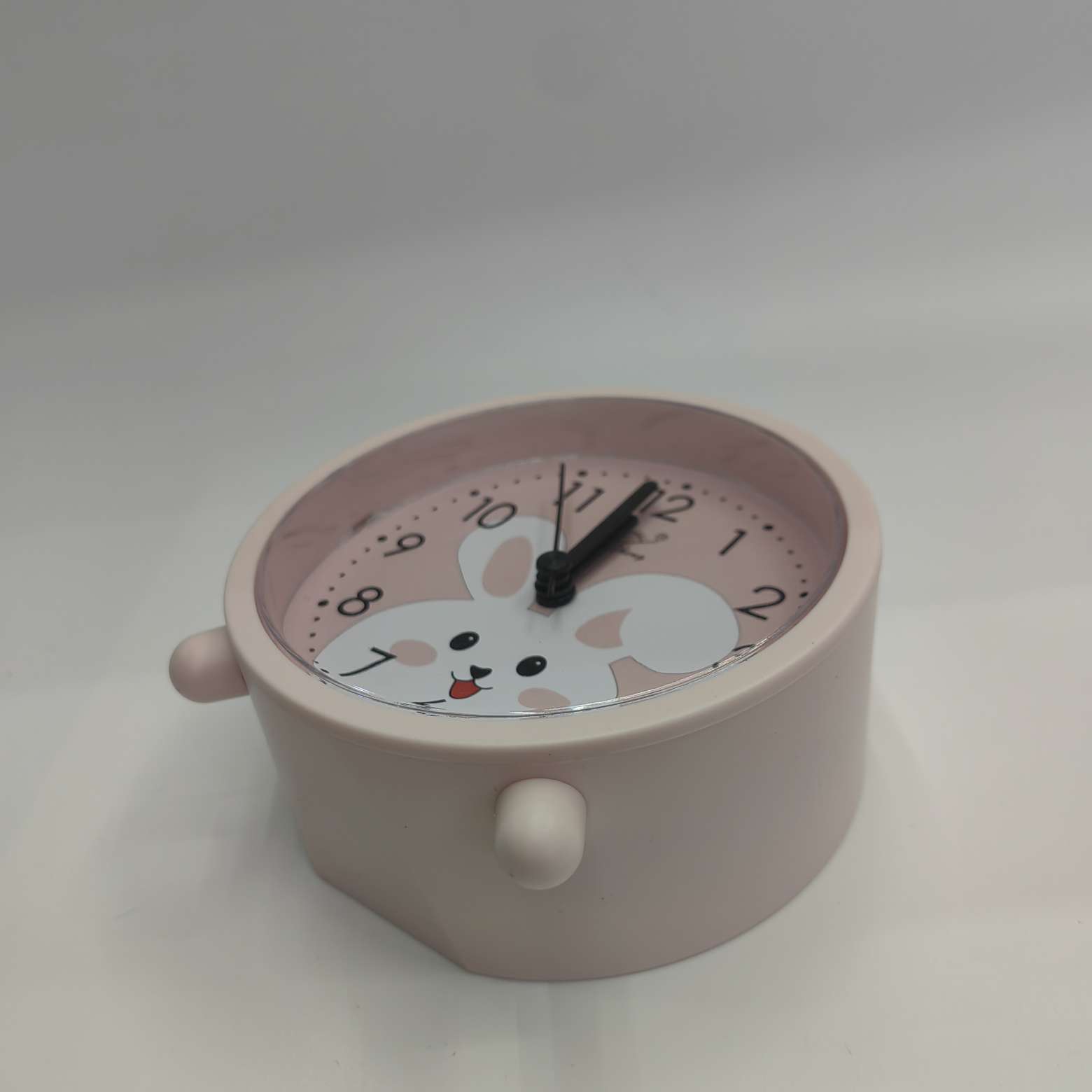 A cute round cartoon silent student alarm clock detail image 4
