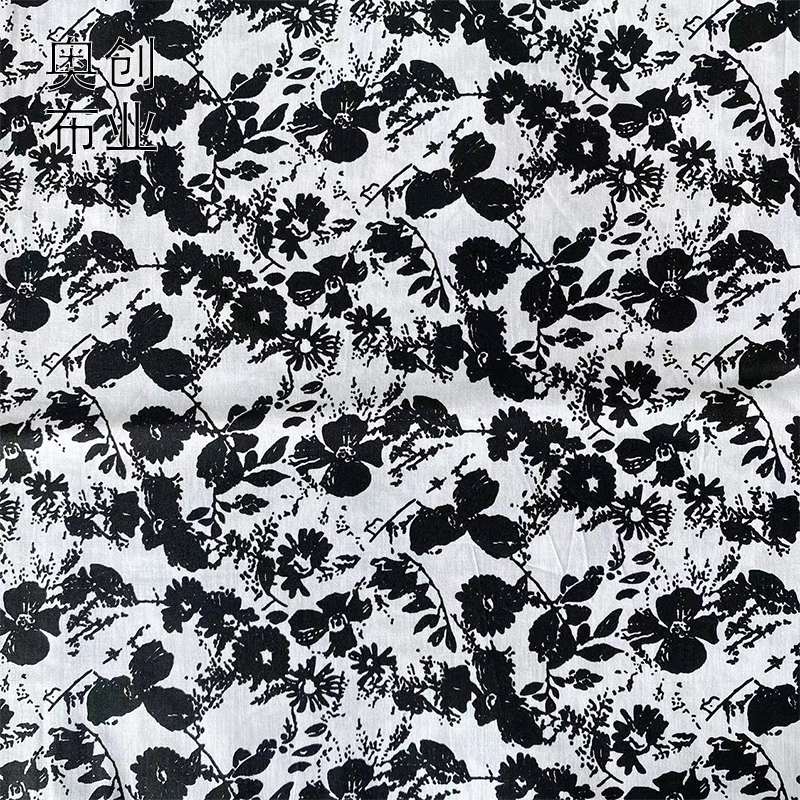 All-cotton poplin fabric, 40-count ink-wash printed plant flower leaf black and white Tang dress dress shirt headscarf fabric