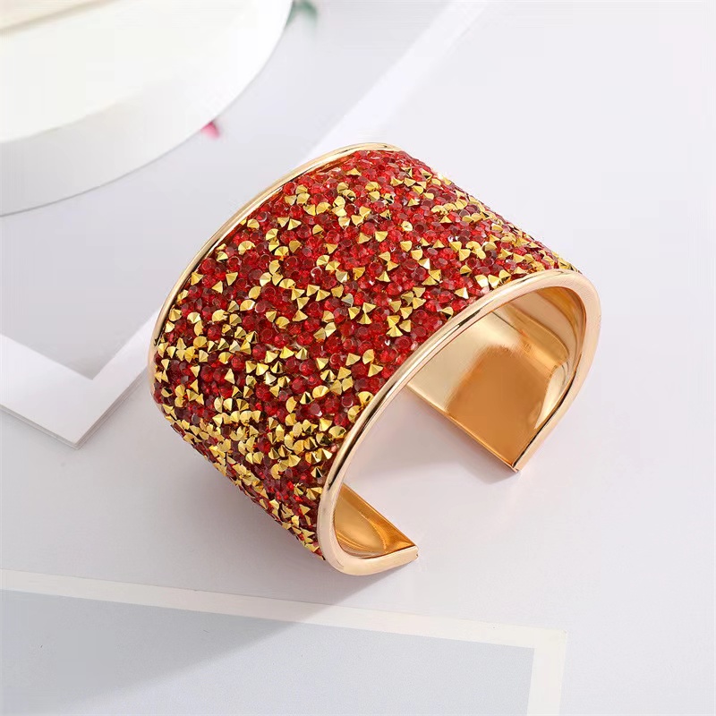 A popular Bohemian-style metal diamond-encrusted wide-open women's bracelet from the European cross-border Amazon, Shein Item Picture
