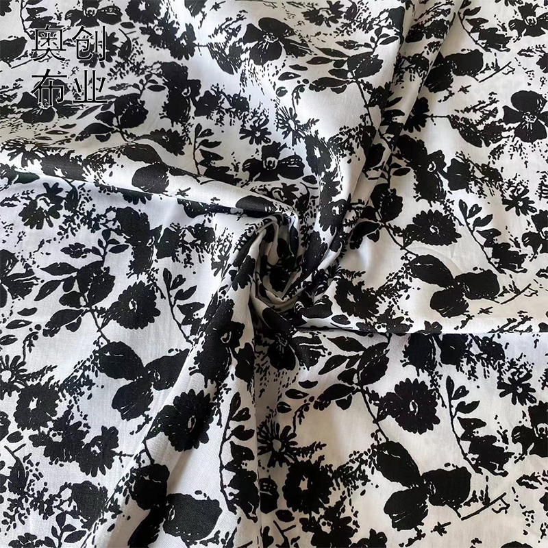 All-cotton poplin fabric, 40-count ink-wash printed plant flower leaf black and white Tang dress dress shirt headscarf fabric Specification image