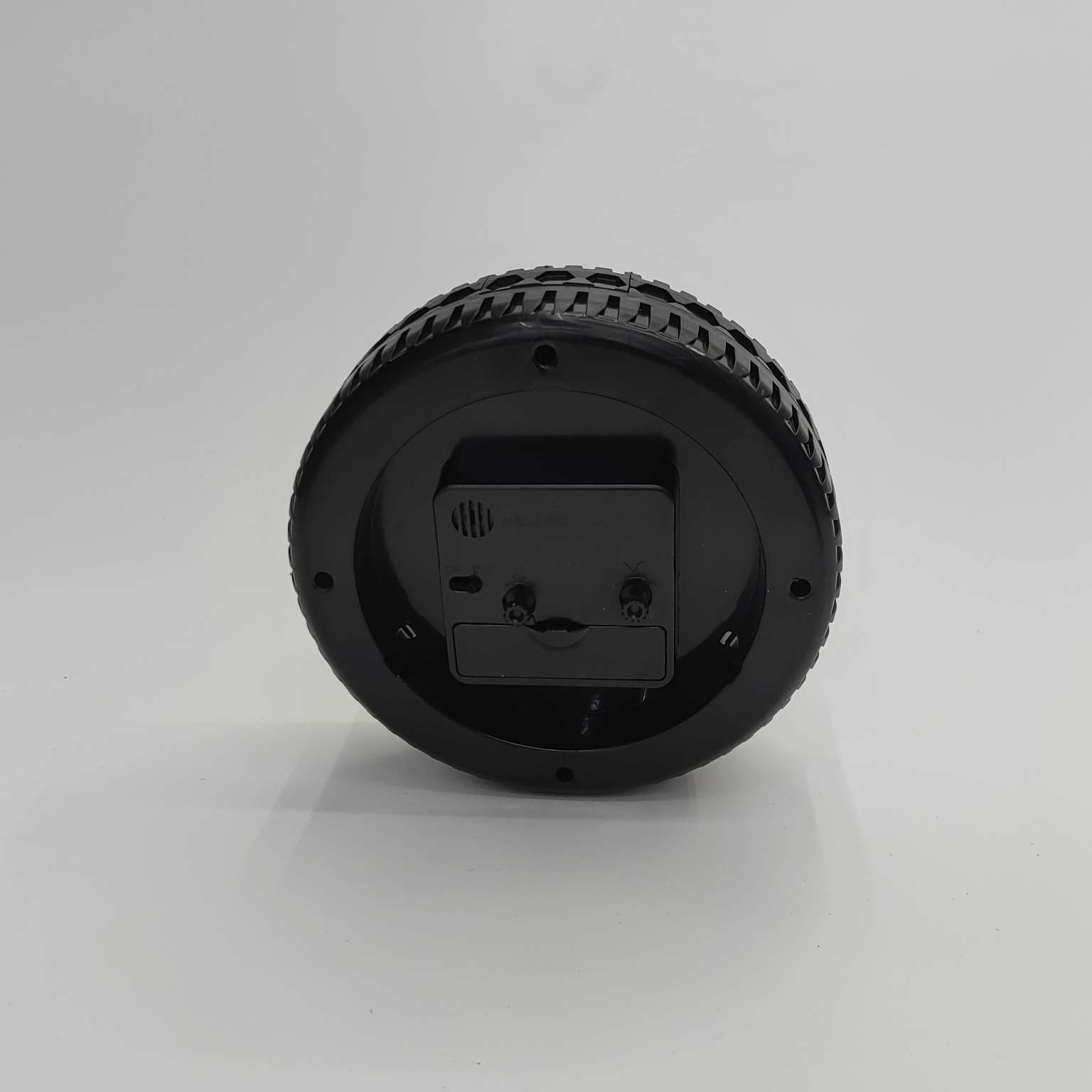 Retro, creative and fashionable tire alarm clock gift study decoration detail image 7