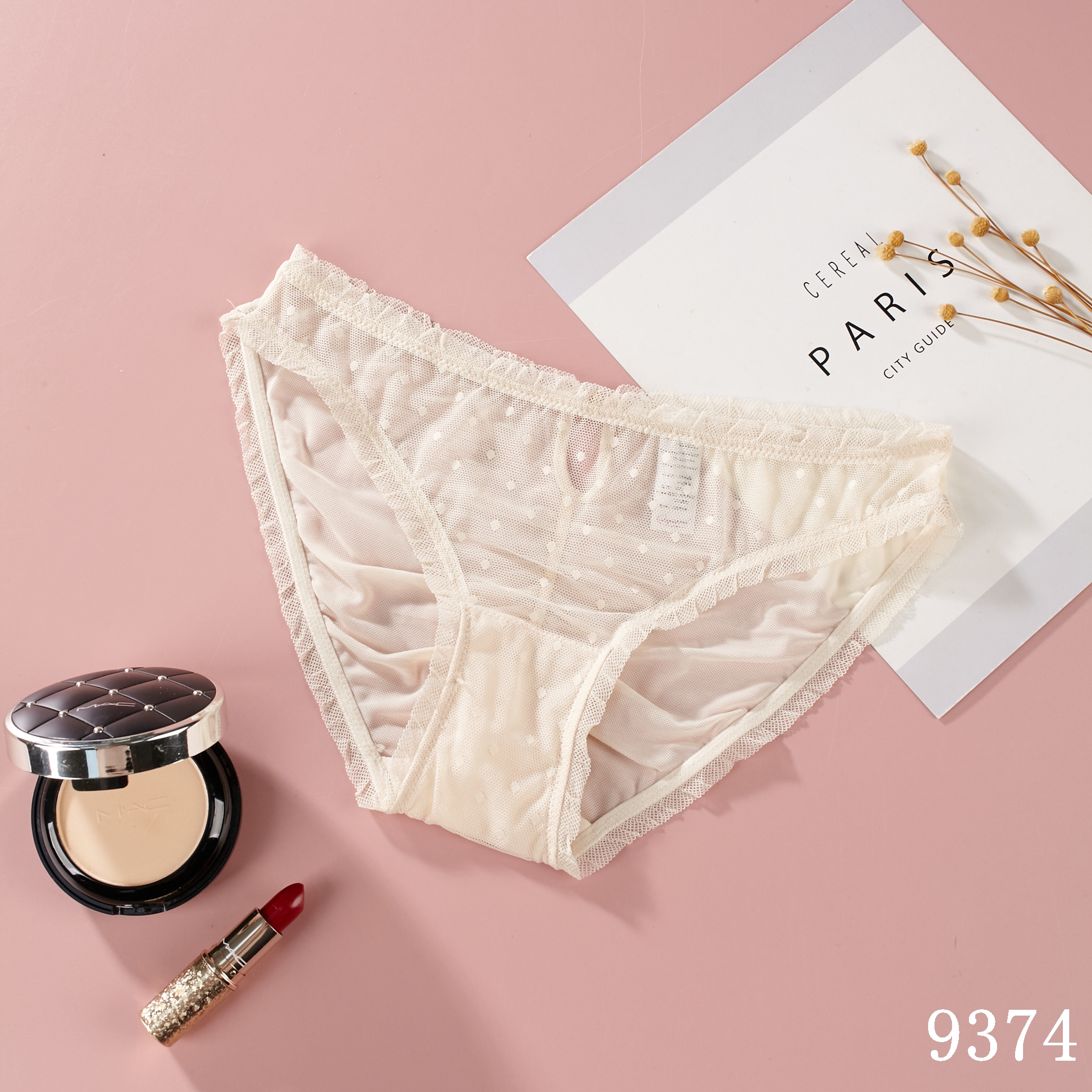The Mystery of the Magic Box: Girl's lace dot pattern, cute girls' thin women's underwear with hollowed-out design Item Picture