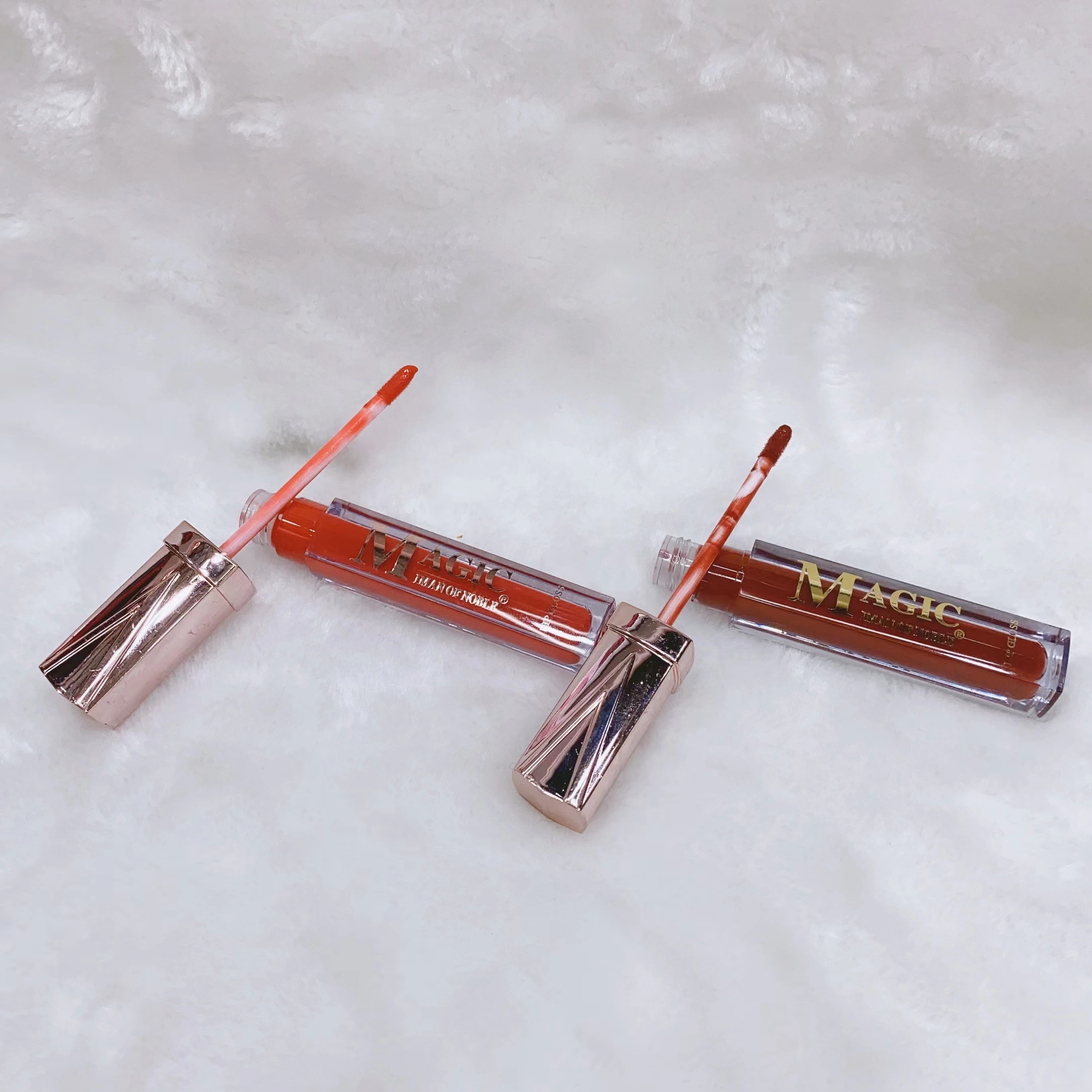 唇膏/唇彩实物图