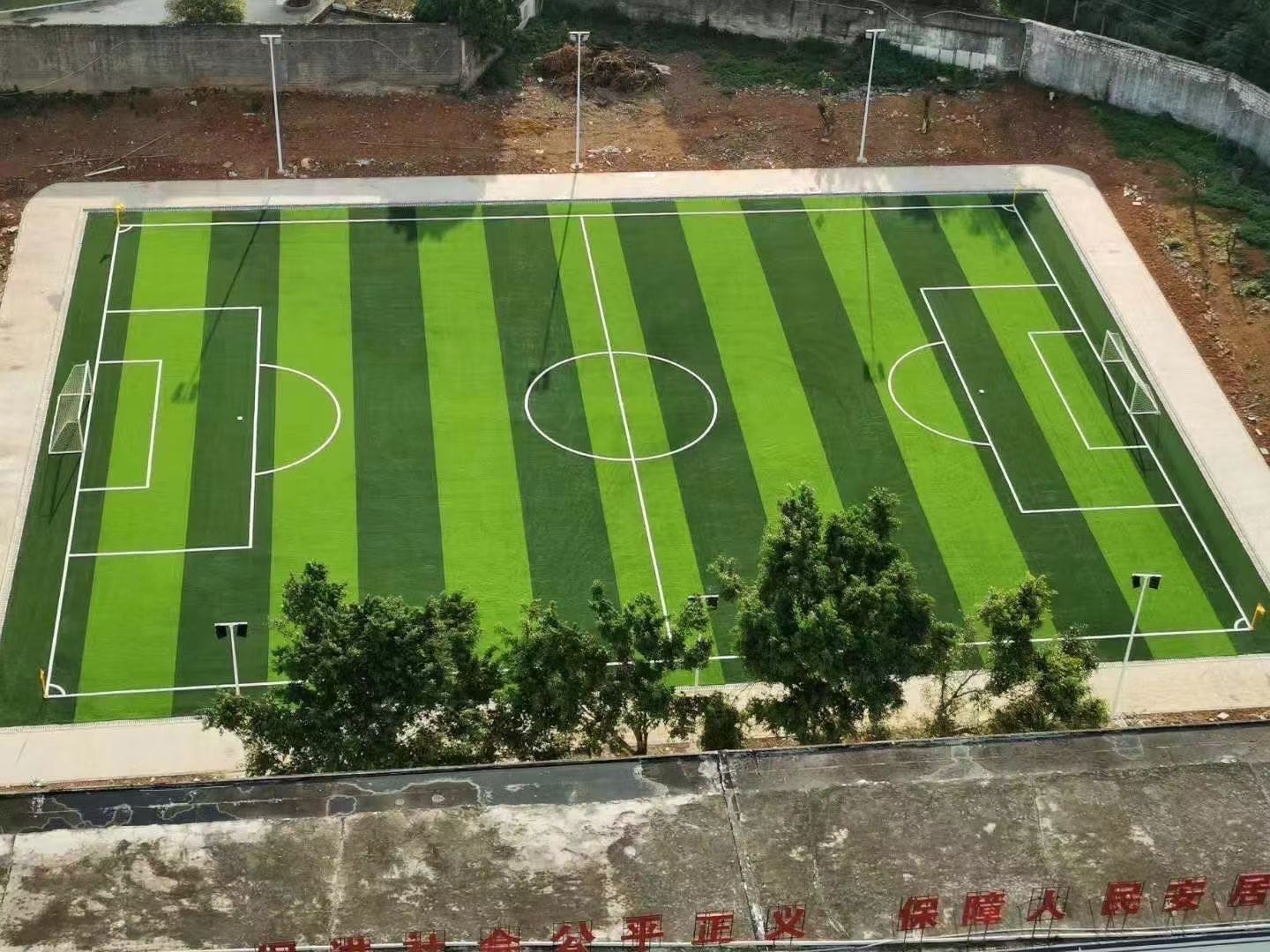 Football field turf, artificial turf, simulated turf, sports turf, artificial turf, plastic turf, outdoor turf, decorative football, kindergarten turf, artificial turf Item Picture