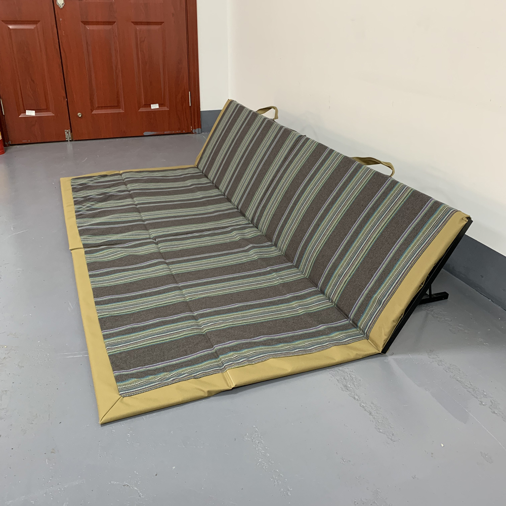 Outdoor camping, mountain climbing, Saudi picnic MATS, beach folding lounge chairs Specification image