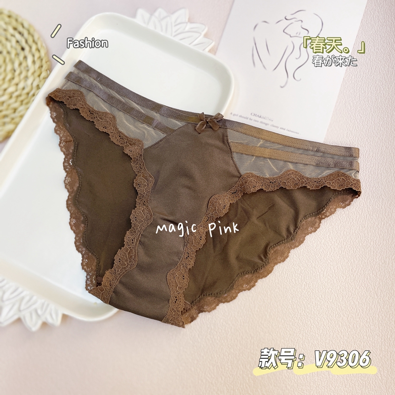 The Mystery of the Magic Box Lace Underwear - Sexy, semi-transparent, low-waist, comfortable and breathable women's triangular underwear Application Scenario