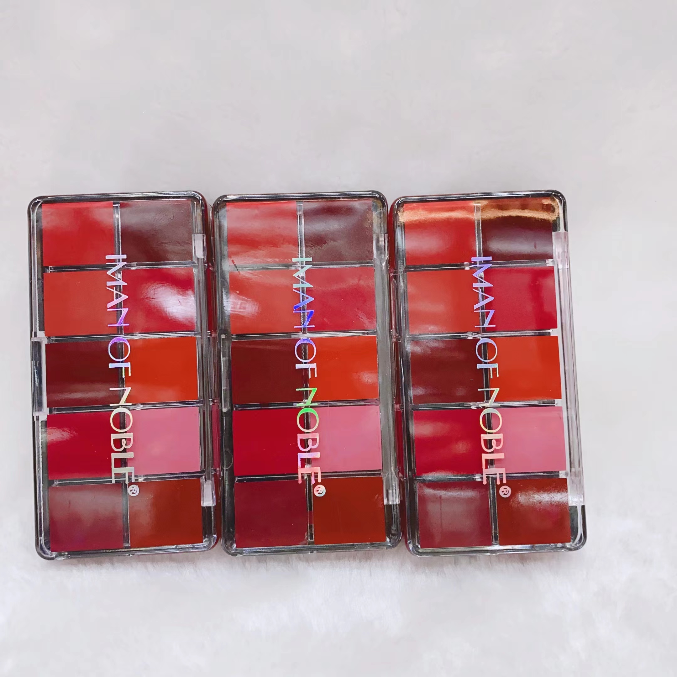 IMAN品牌/跨境新款/多色口红膏/红色系不沾杯/滋润不显唇纹细节图