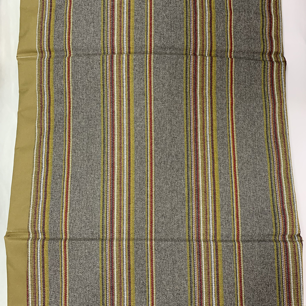 户外野营登山椅/折叠躺椅/野餐地垫/便携式椅子/户外家具/野外座椅/野营装备/登山野餐/轻便椅子/野外休闲白底实物图