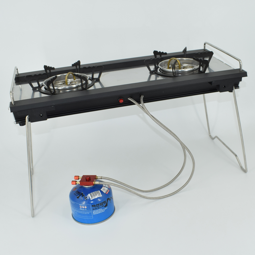 Outdoor camping and picnic double-burner stove with strong firepower Application Scenario