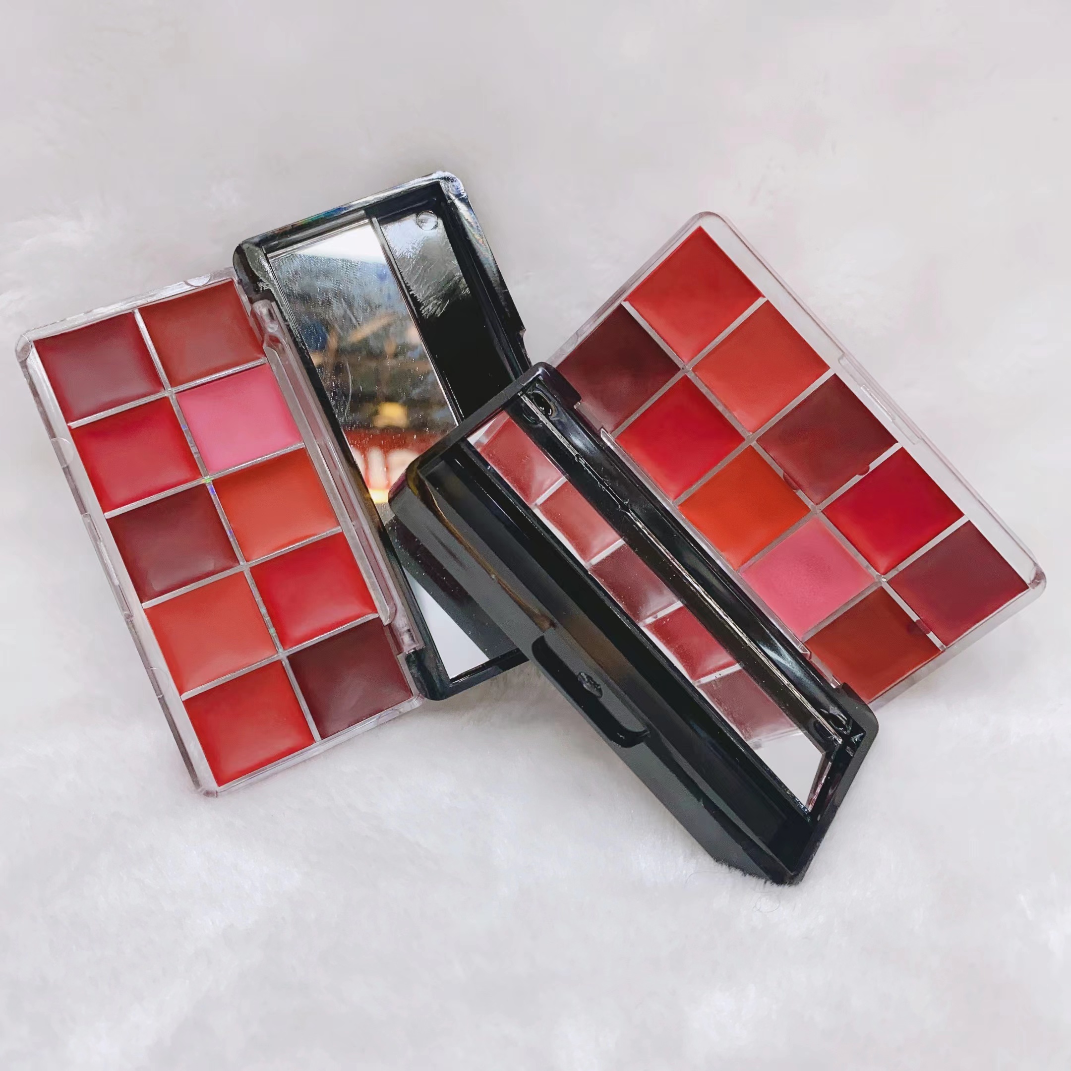 IMAN品牌/跨境新款/多色口红膏/红色系不沾杯/滋润不显唇纹白底实物图