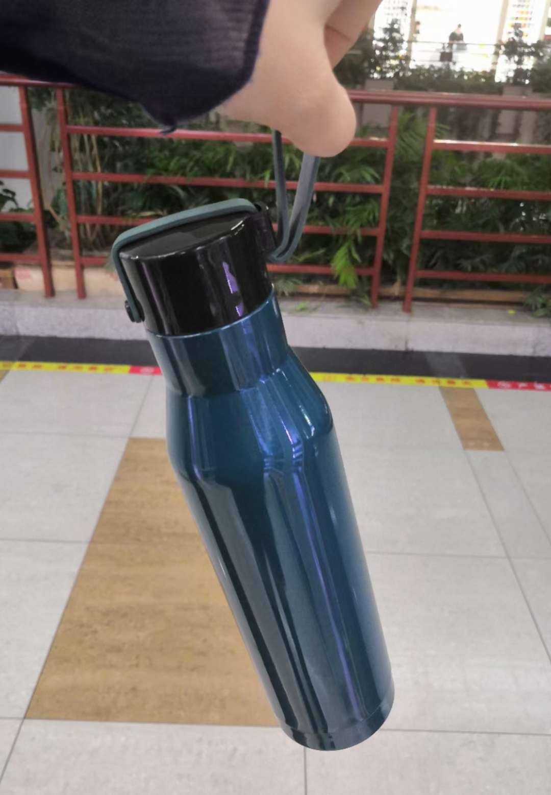 كوب ساخن من السليكون الخالي detail image 4