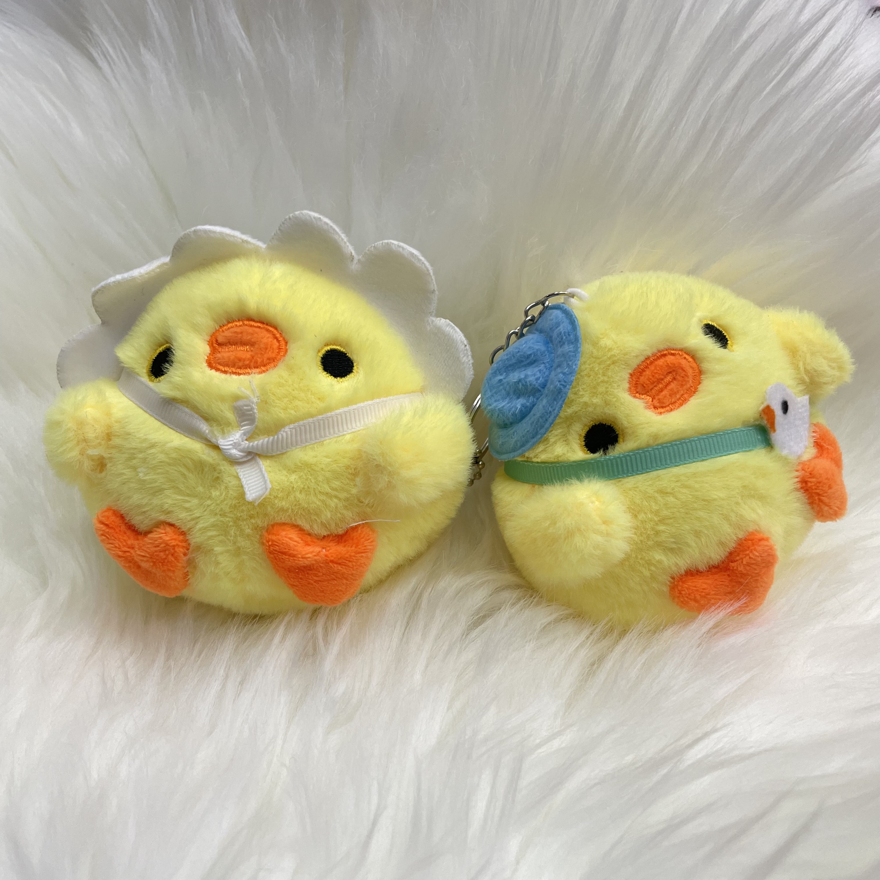 New cute cartoon chicken plush toy figurines, DIY creative handcrafted accessories, hat accessories and accessories details Picture