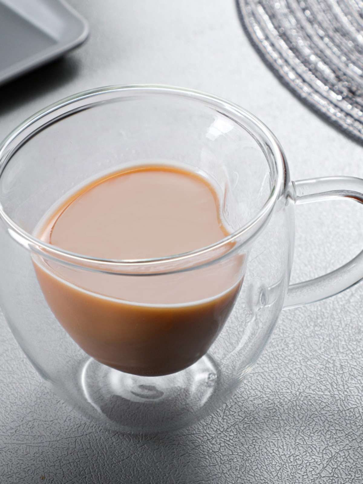 Creative double-layer high borosilicate glass milk cup, couple heart-shaped coffee cup, household milk tea and juice cup with handle, 150ml details Picture