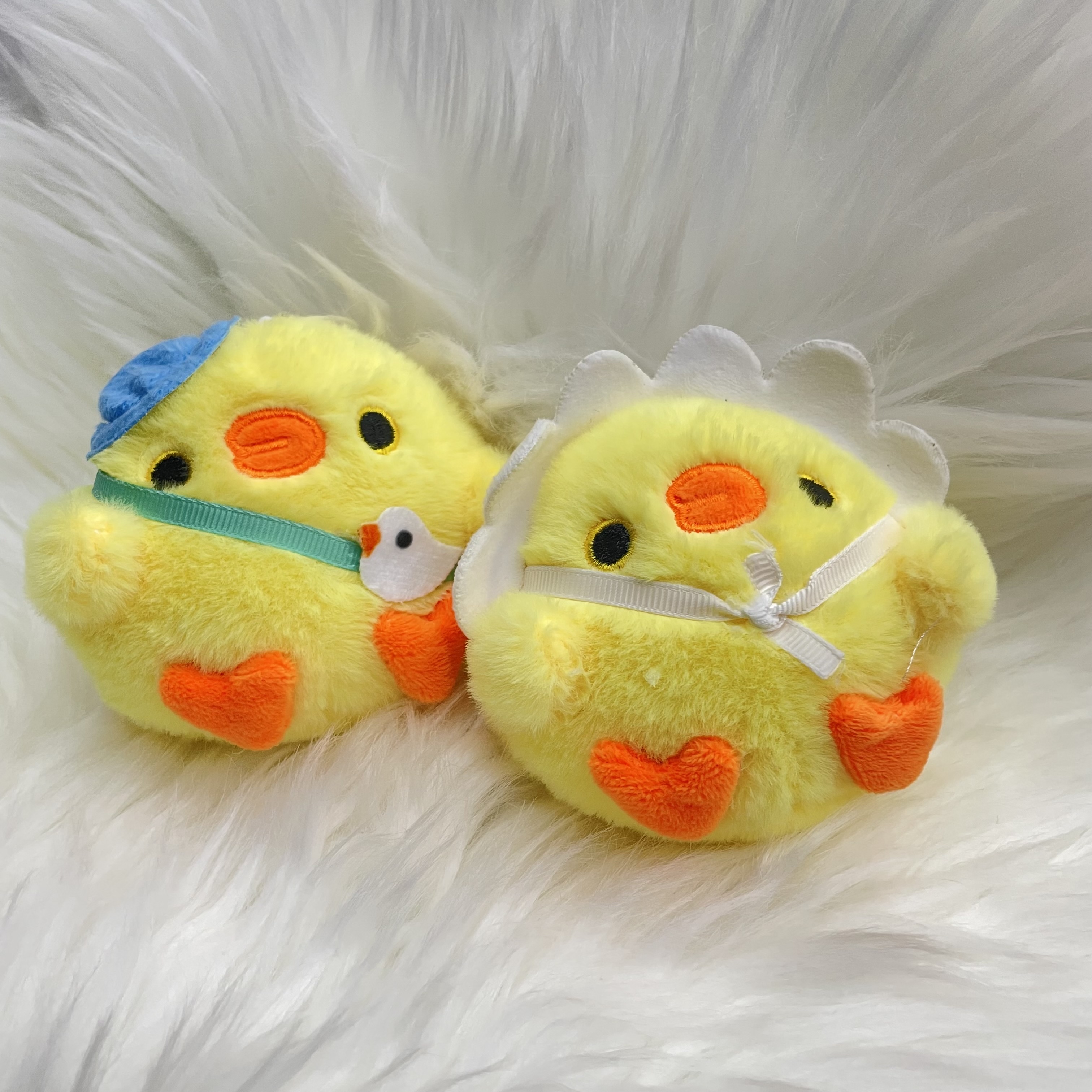 New cute cartoon chicken plush toy figurines, DIY creative handcrafted accessories, hat accessories and accessories Application Scenario